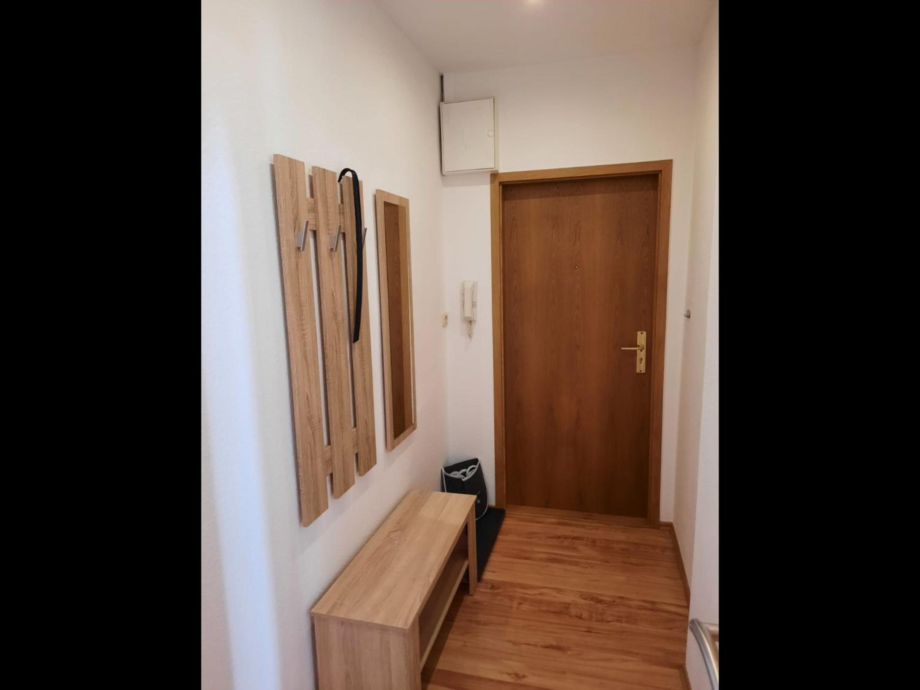 Apartment photo 3