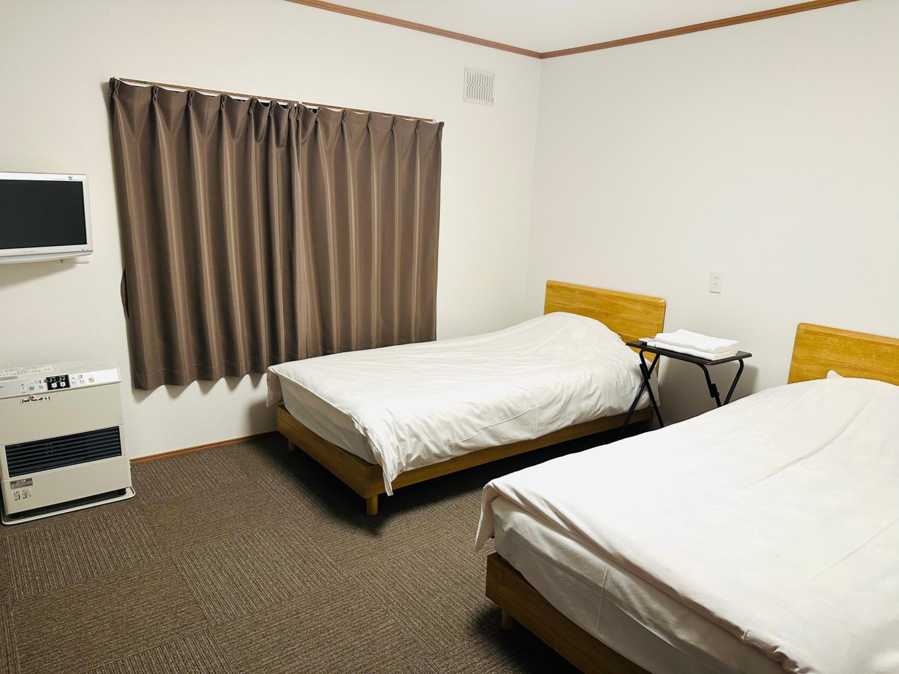 Twin Room photo 2