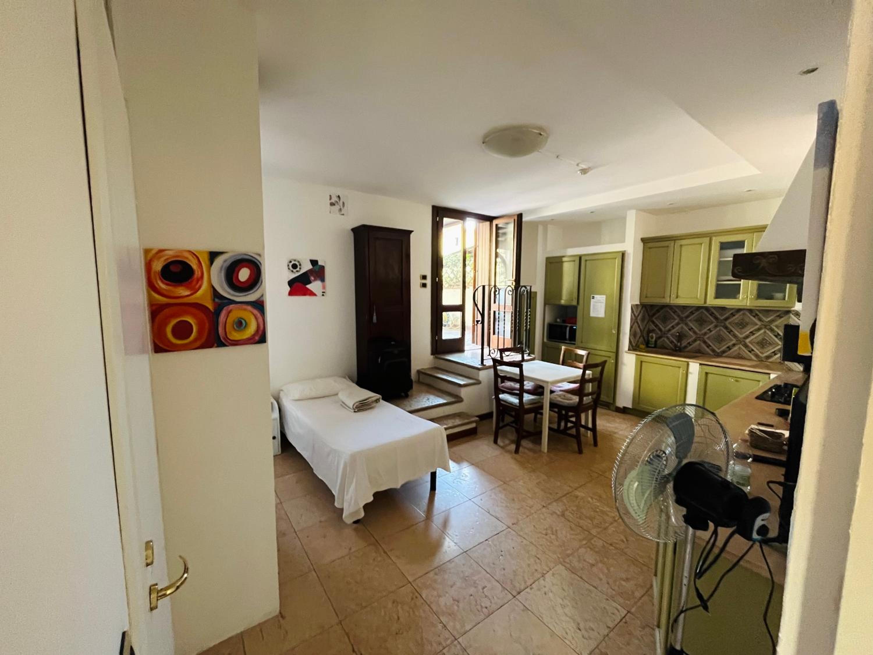 Twin Room with Terrace photo 1