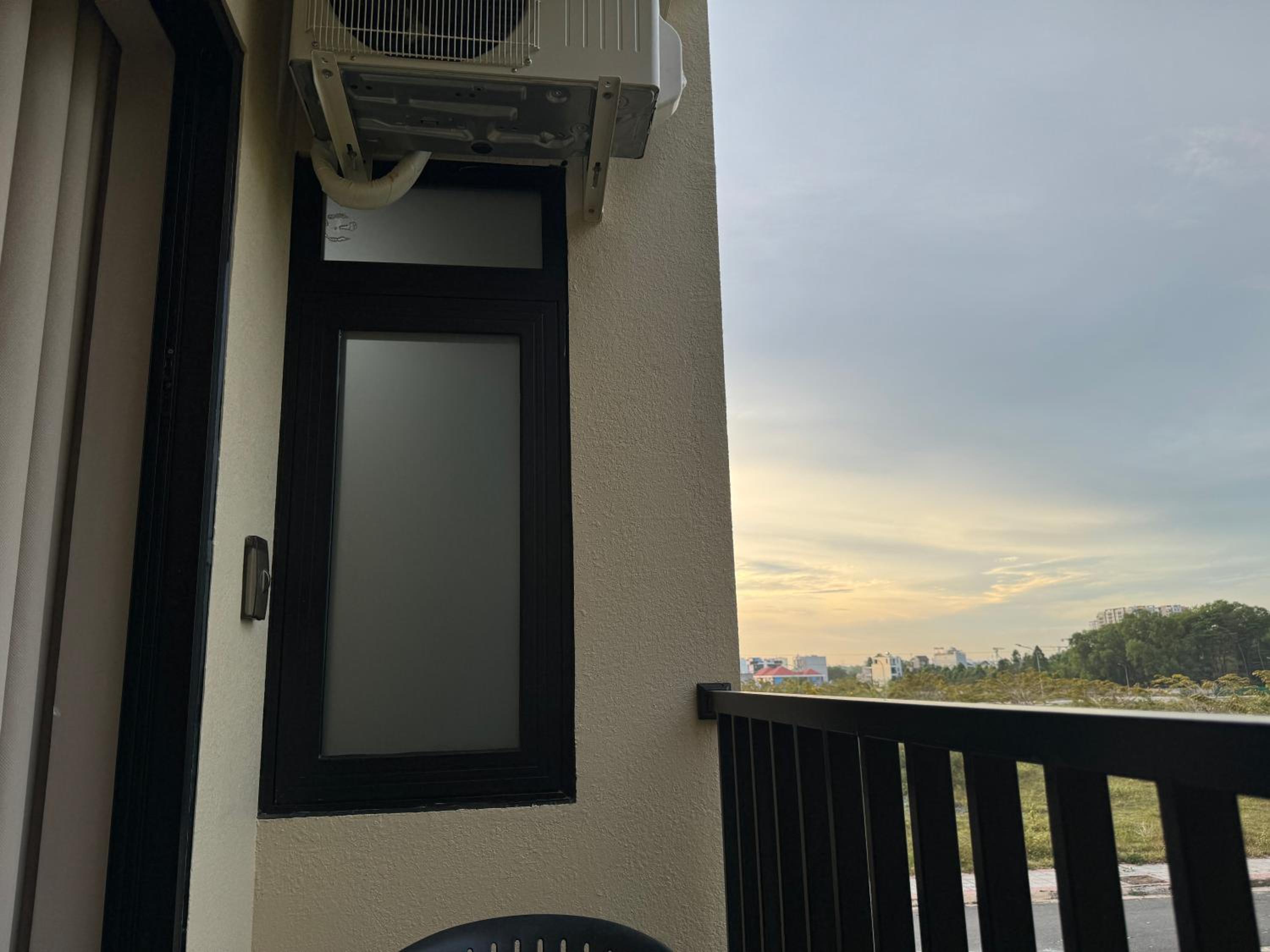 King Room With Balcony