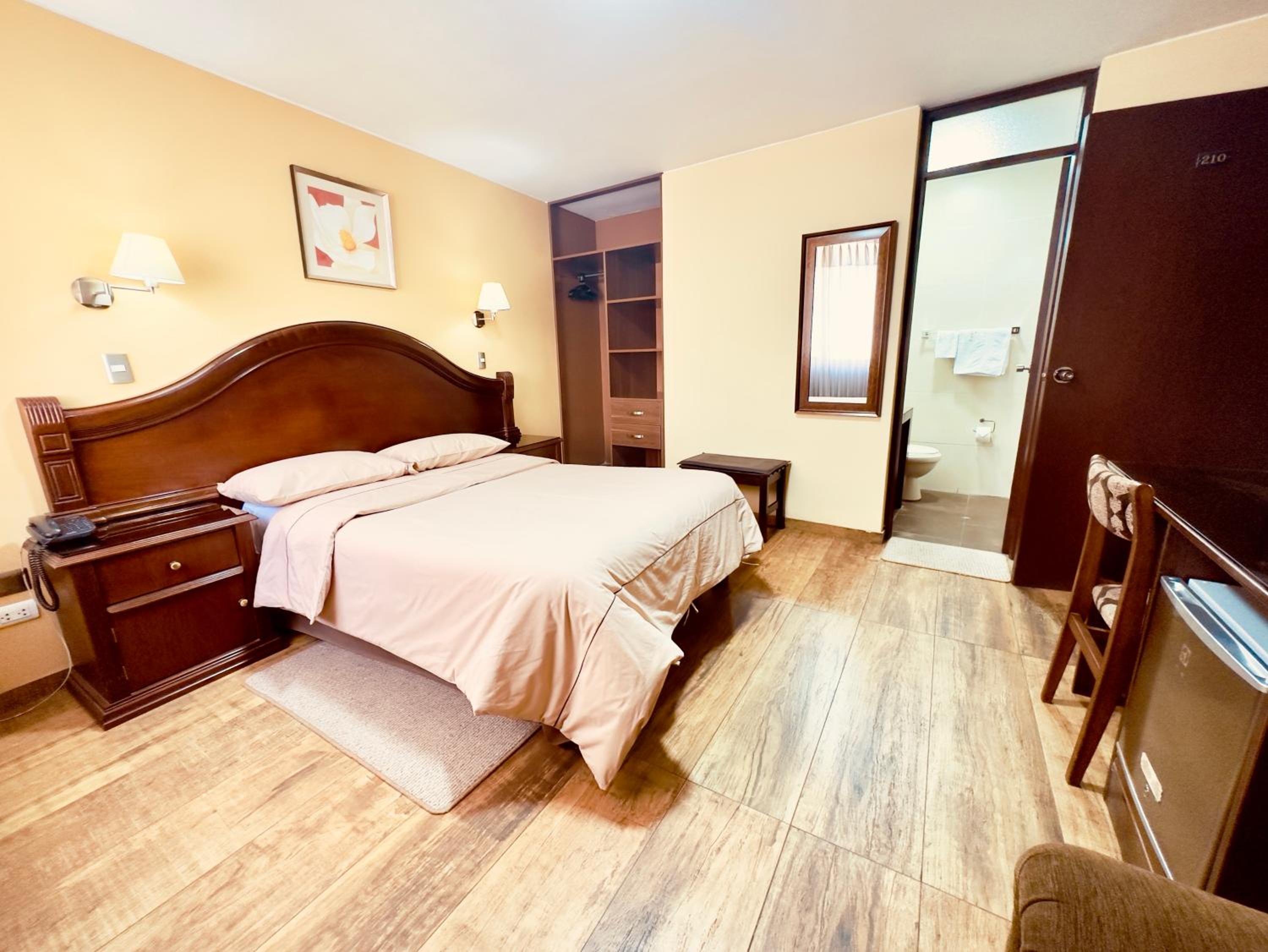 Double Room - Photo 1