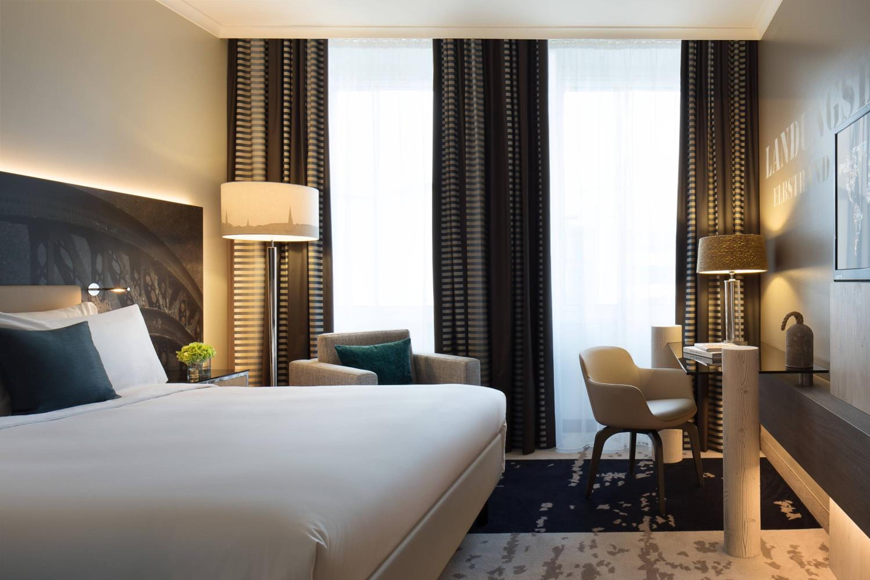 Broschek Room, Smaller Guest room, 1 Double thumbnail 5