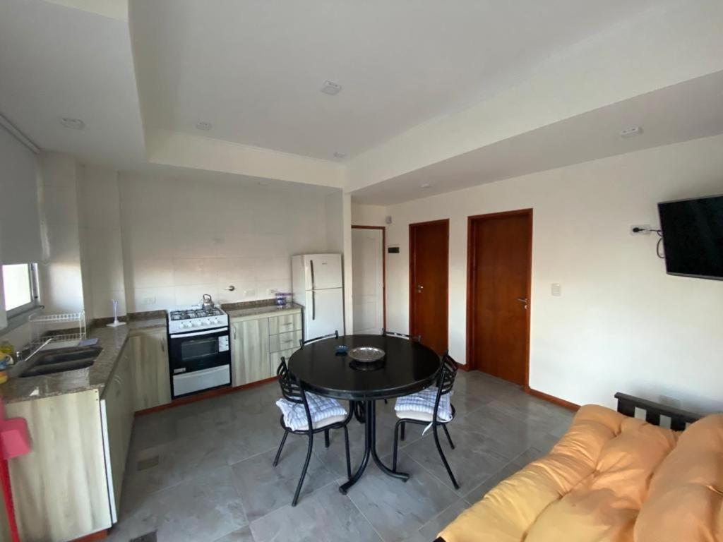 One-Bedroom Apartment photo 3