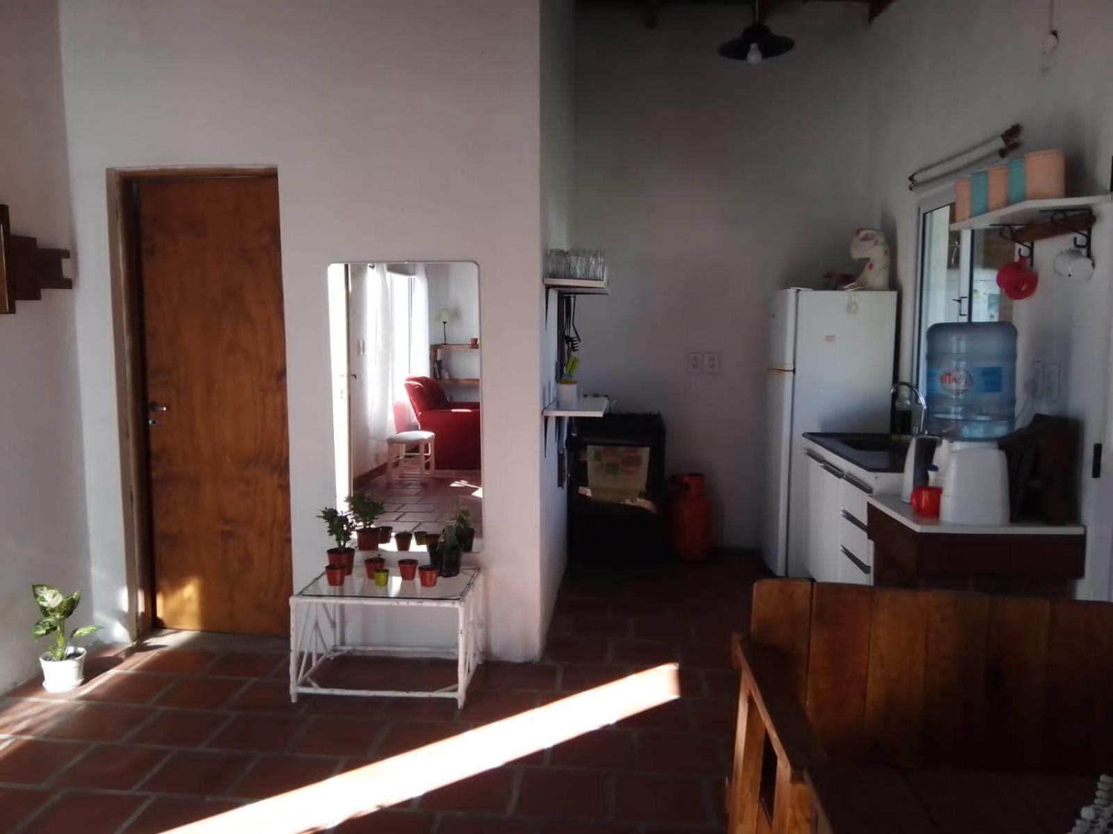 One-Bedroom House photo 1