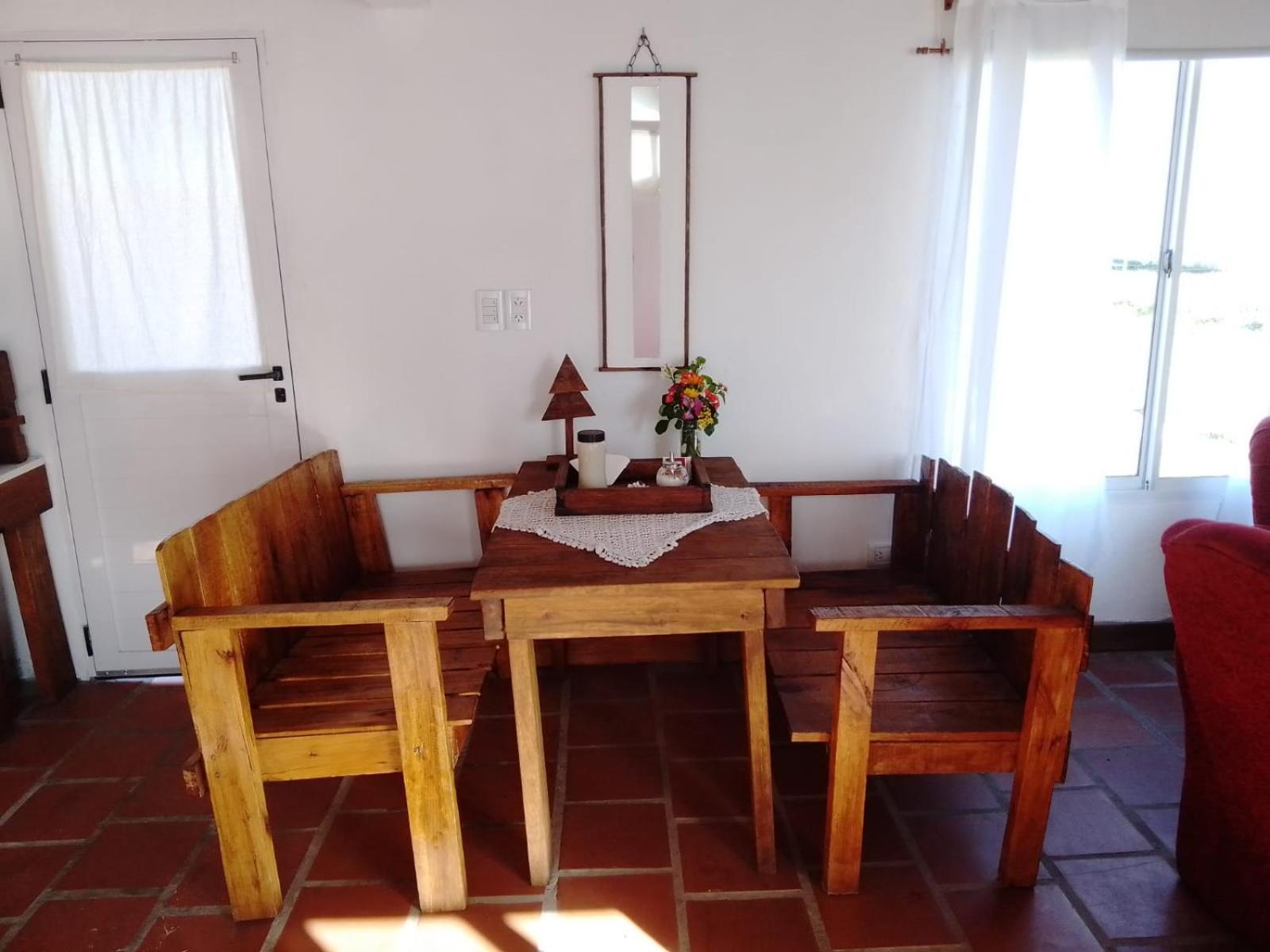 One-Bedroom House photo 2