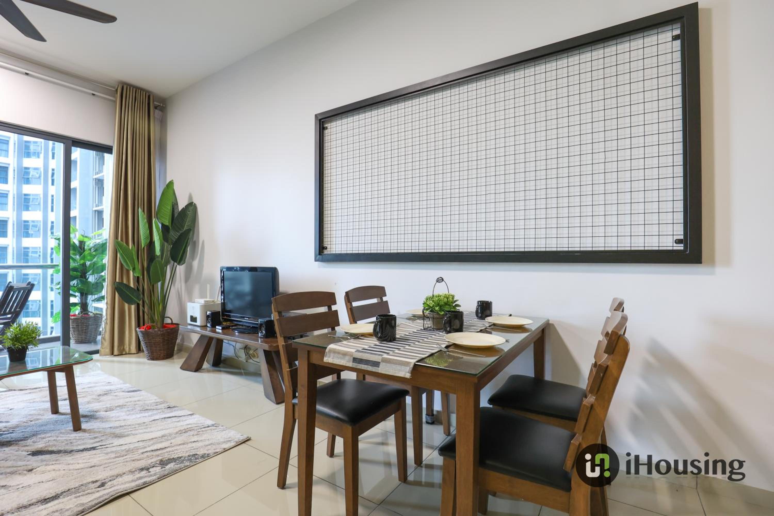 One-Bedroom Apartment - Photo 6