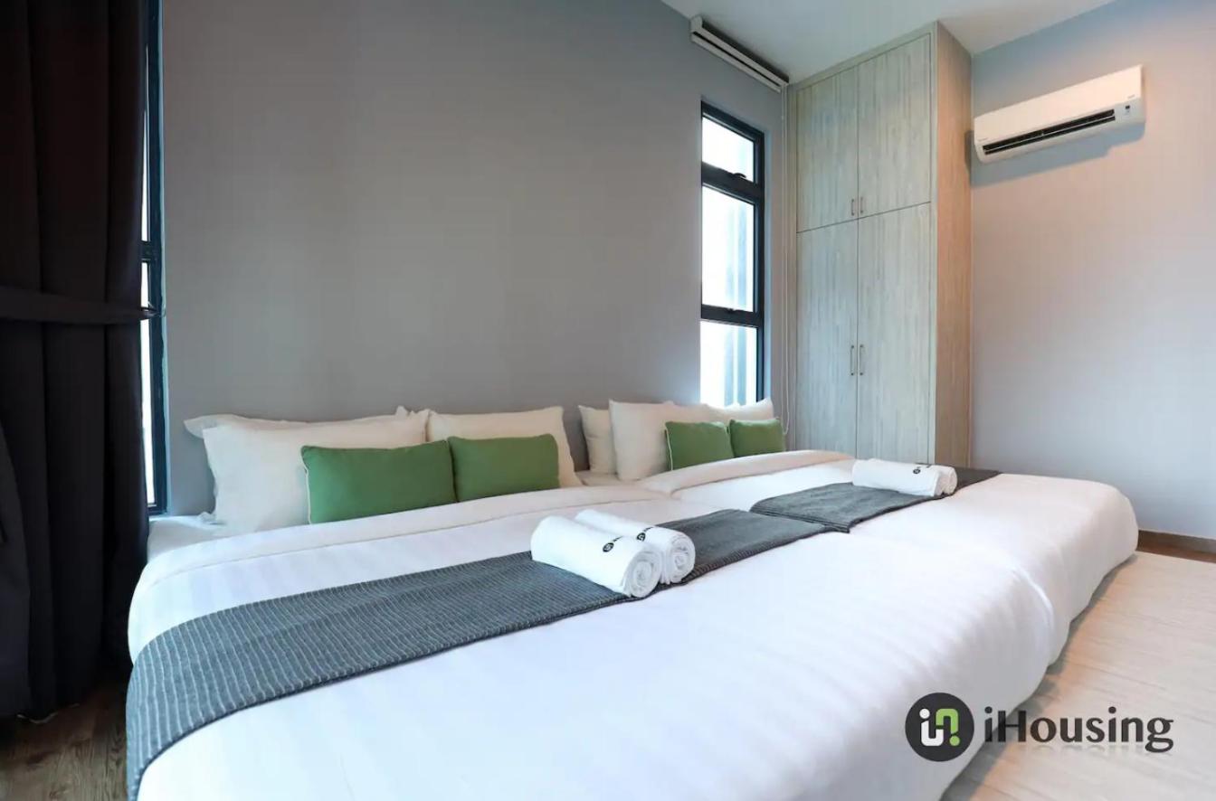 Two-Bedroom Apartment - Photo 6