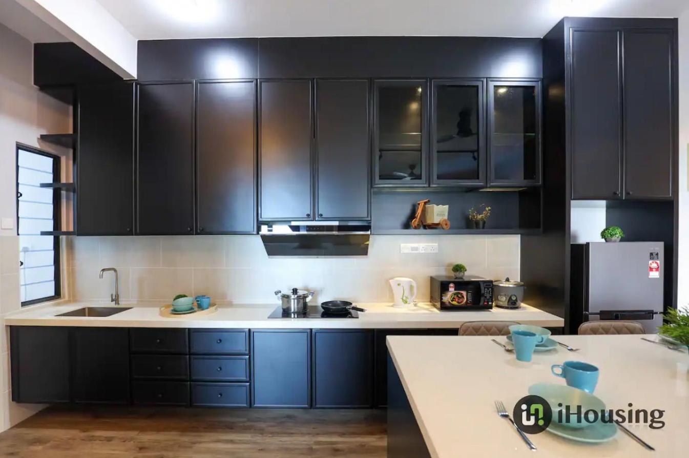 Two-Bedroom Apartment - Photo 8