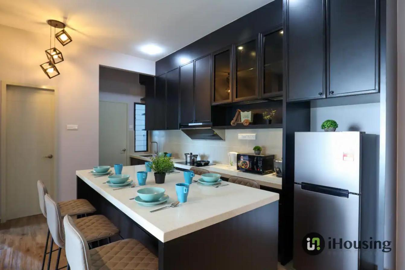 Two-Bedroom Apartment - Photo 9