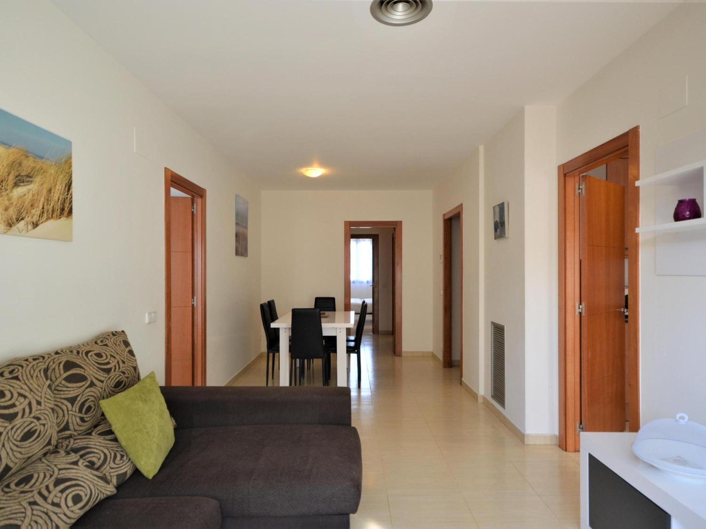 Apartment photo 2
