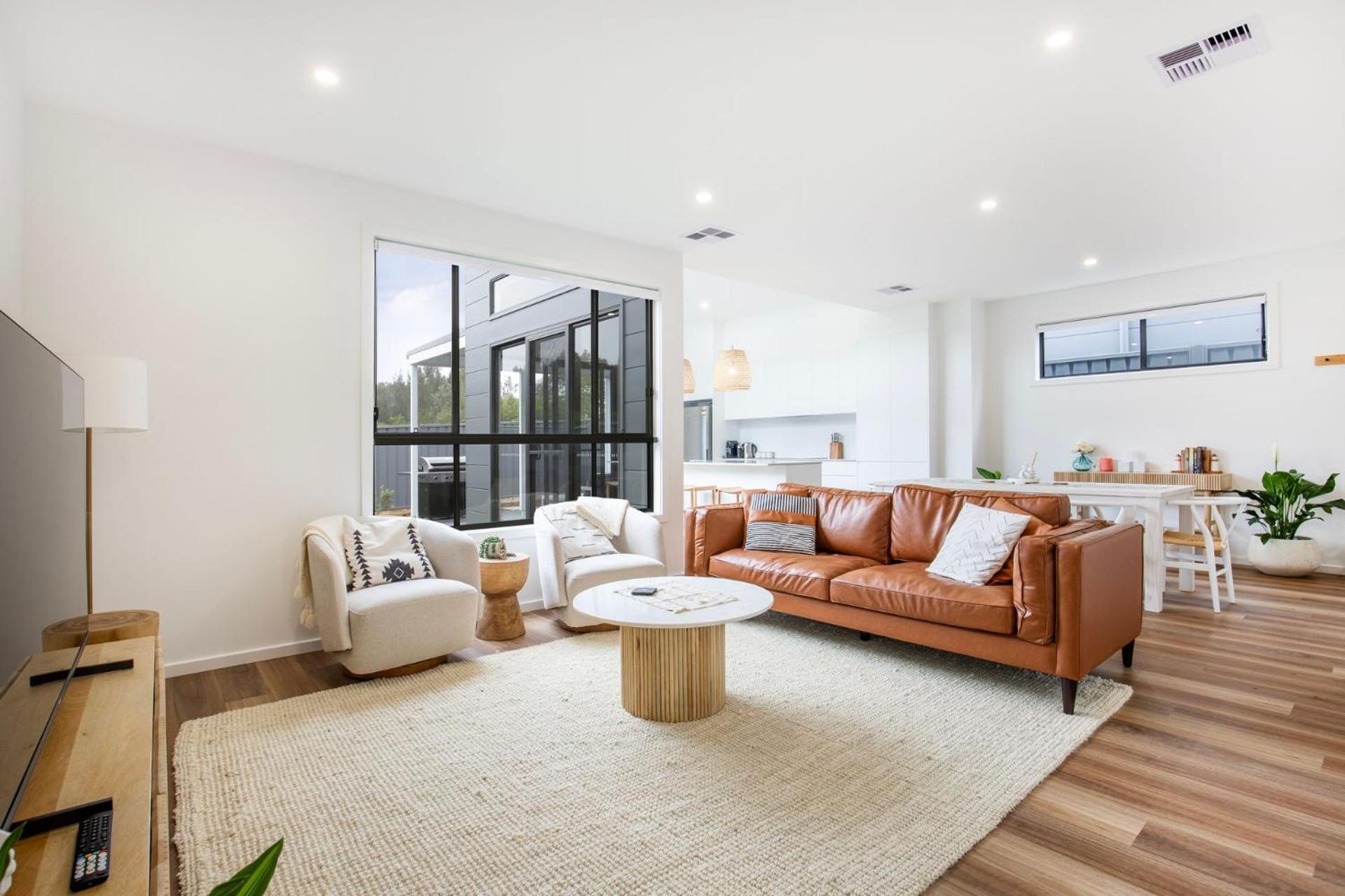 Three-Bedroom House photo 1