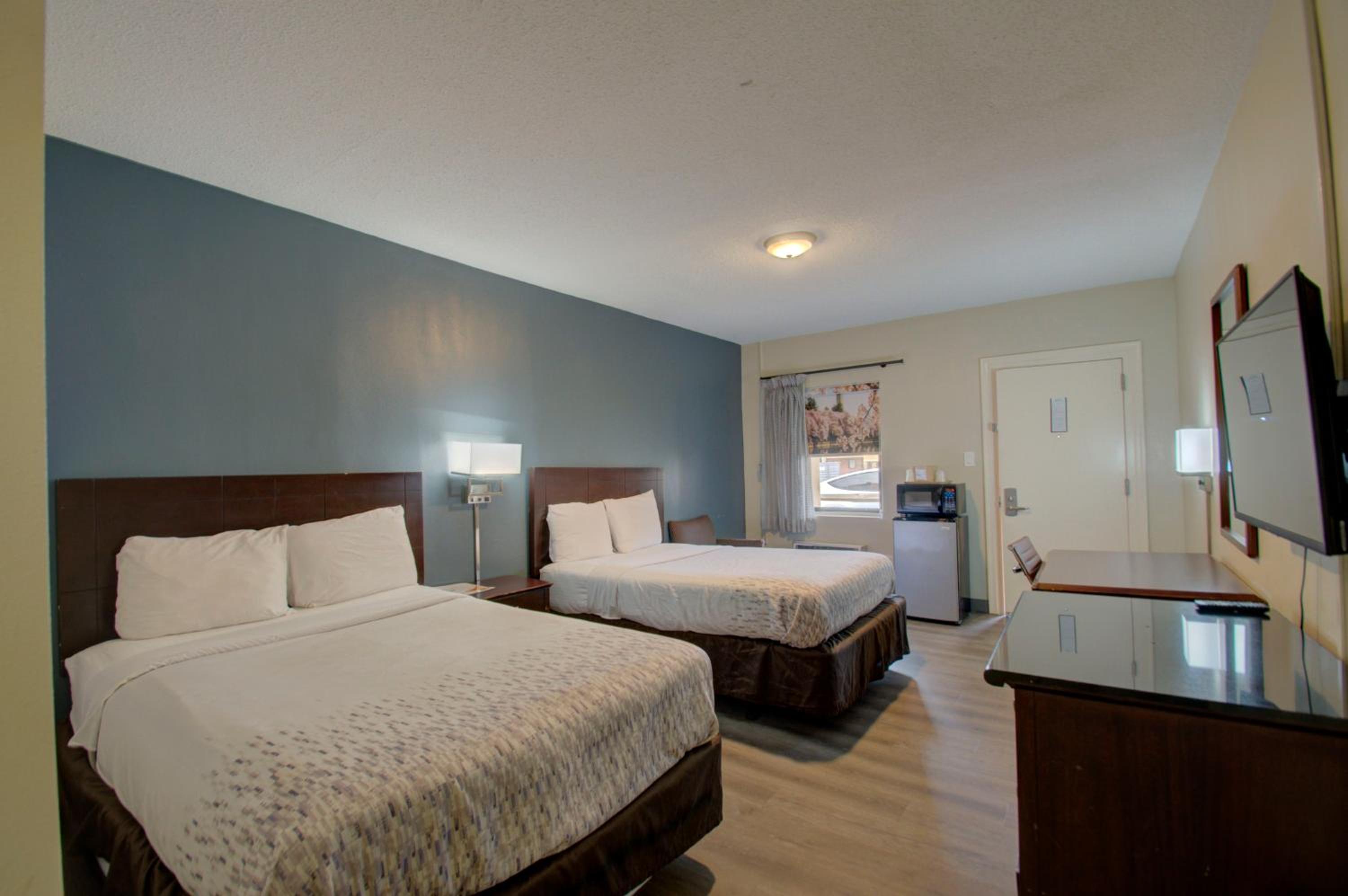 Double Room - Non-Smoking  photo 1