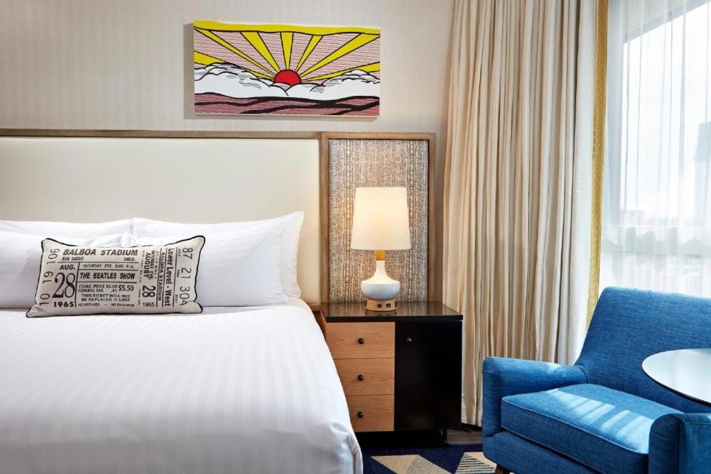Fab King Room - Photo 3