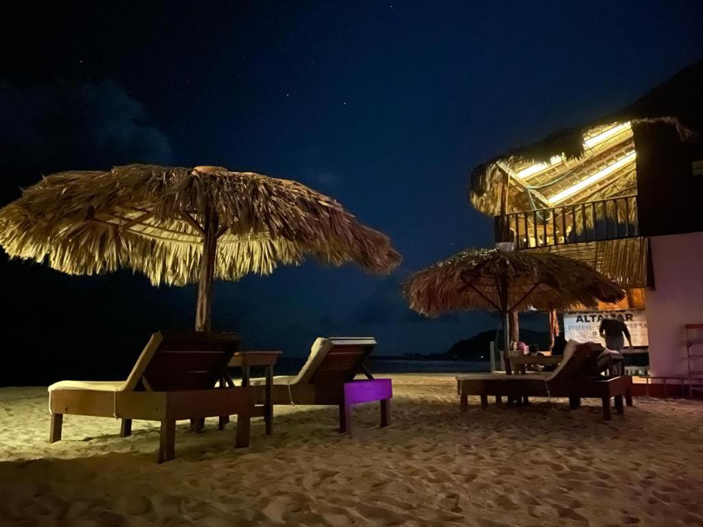 Deluxe Double or Twin Room with Sea View - Photo 6