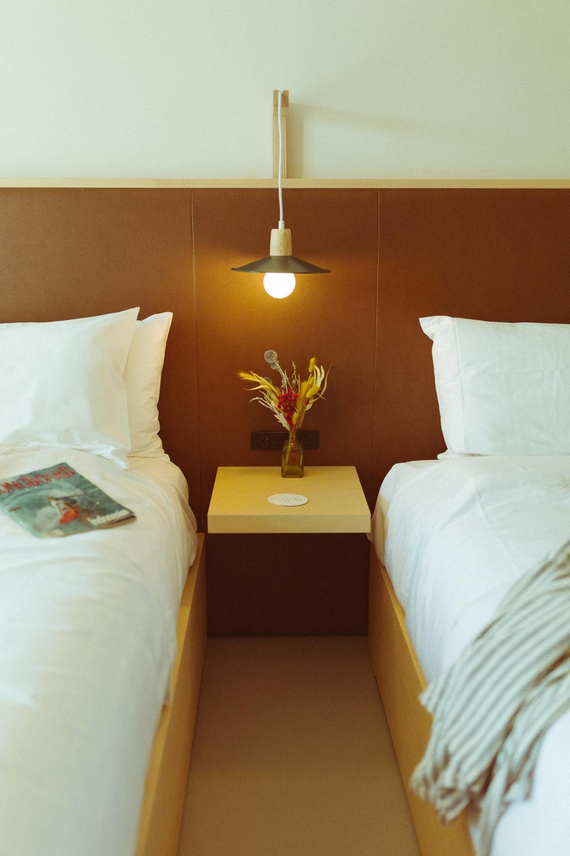 Queen Room with Two Queen Beds - Photo 9