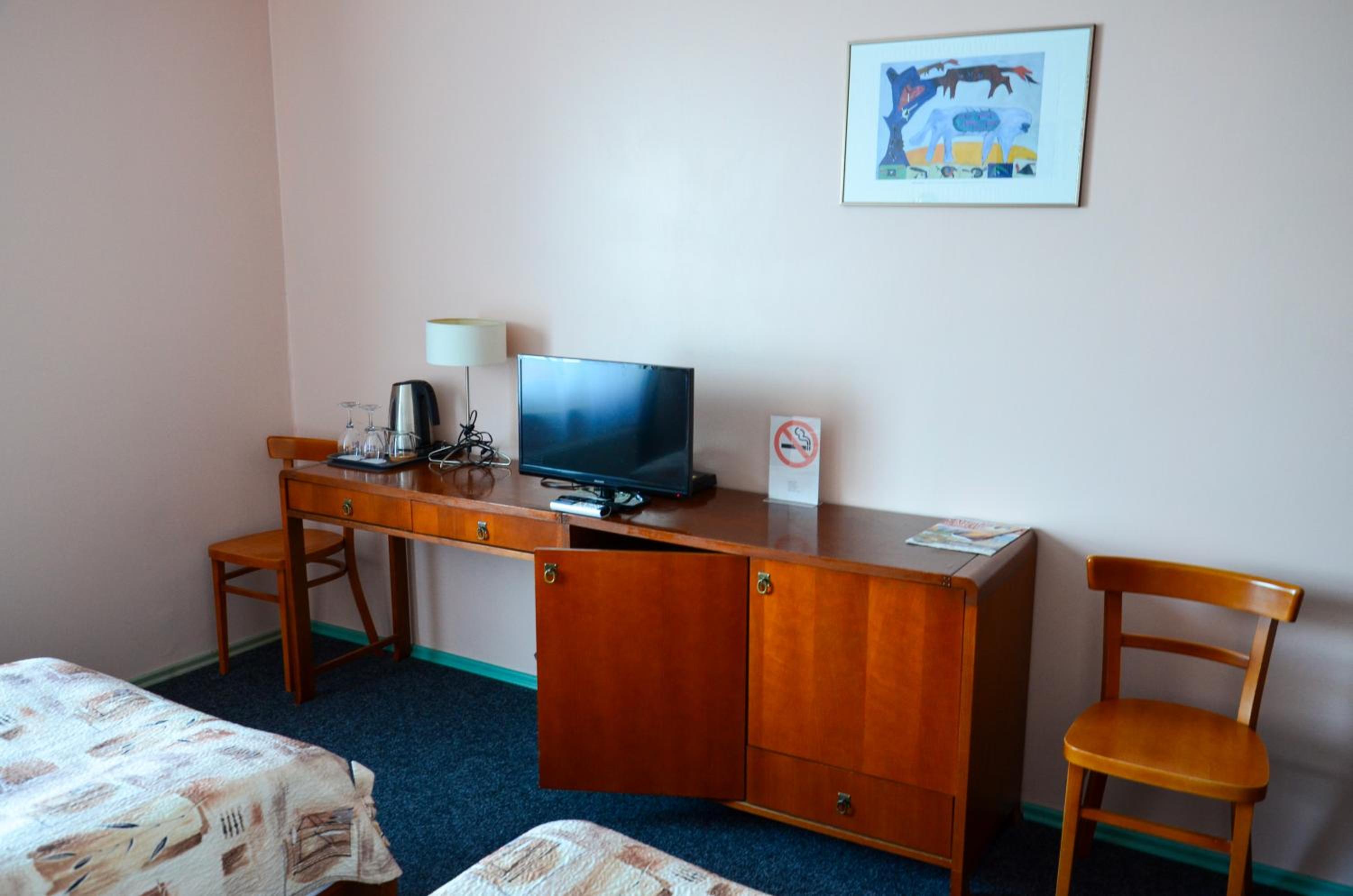 Standard Double Room - Photo 14