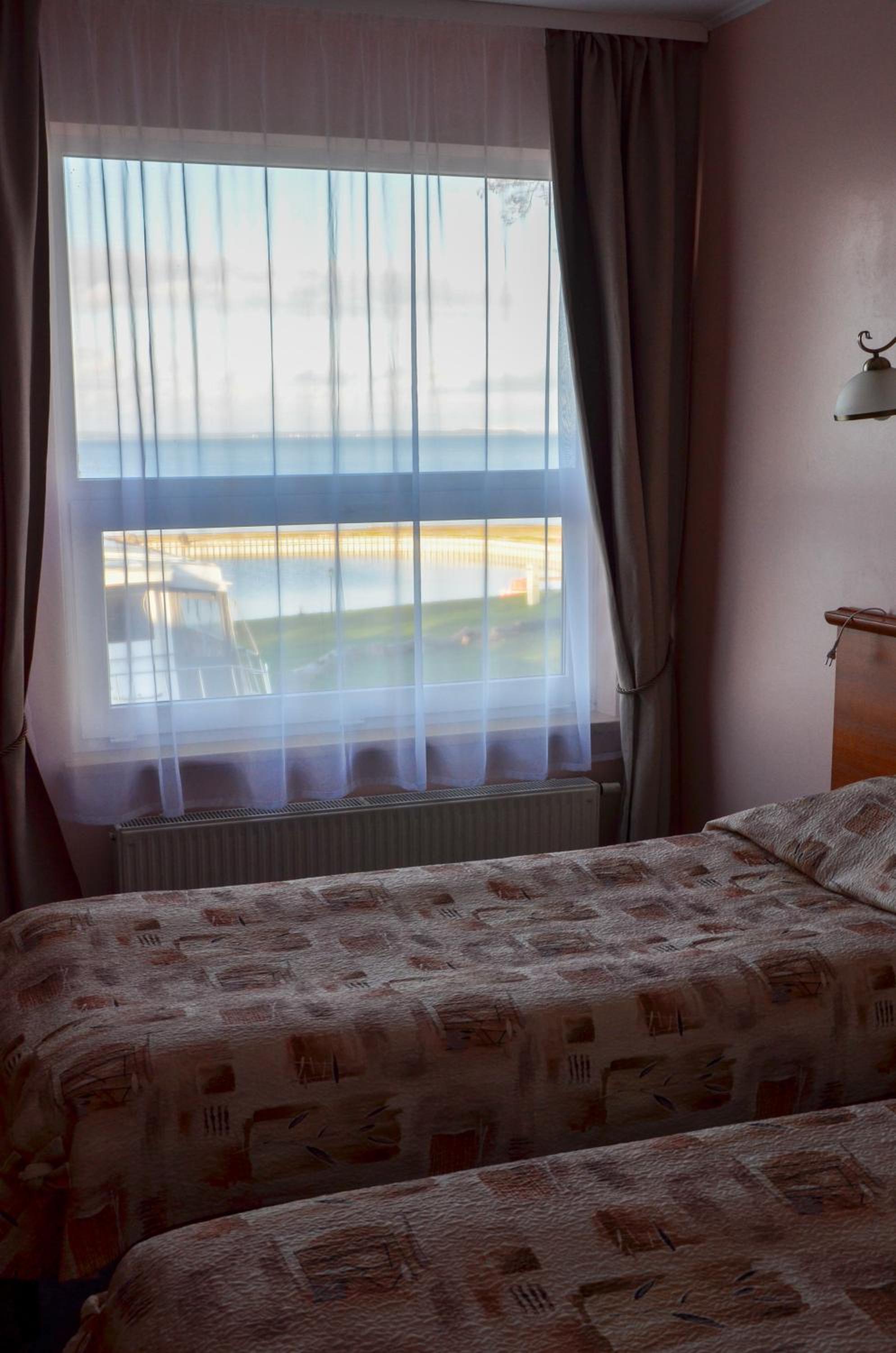 Standard Double Room - Photo 10