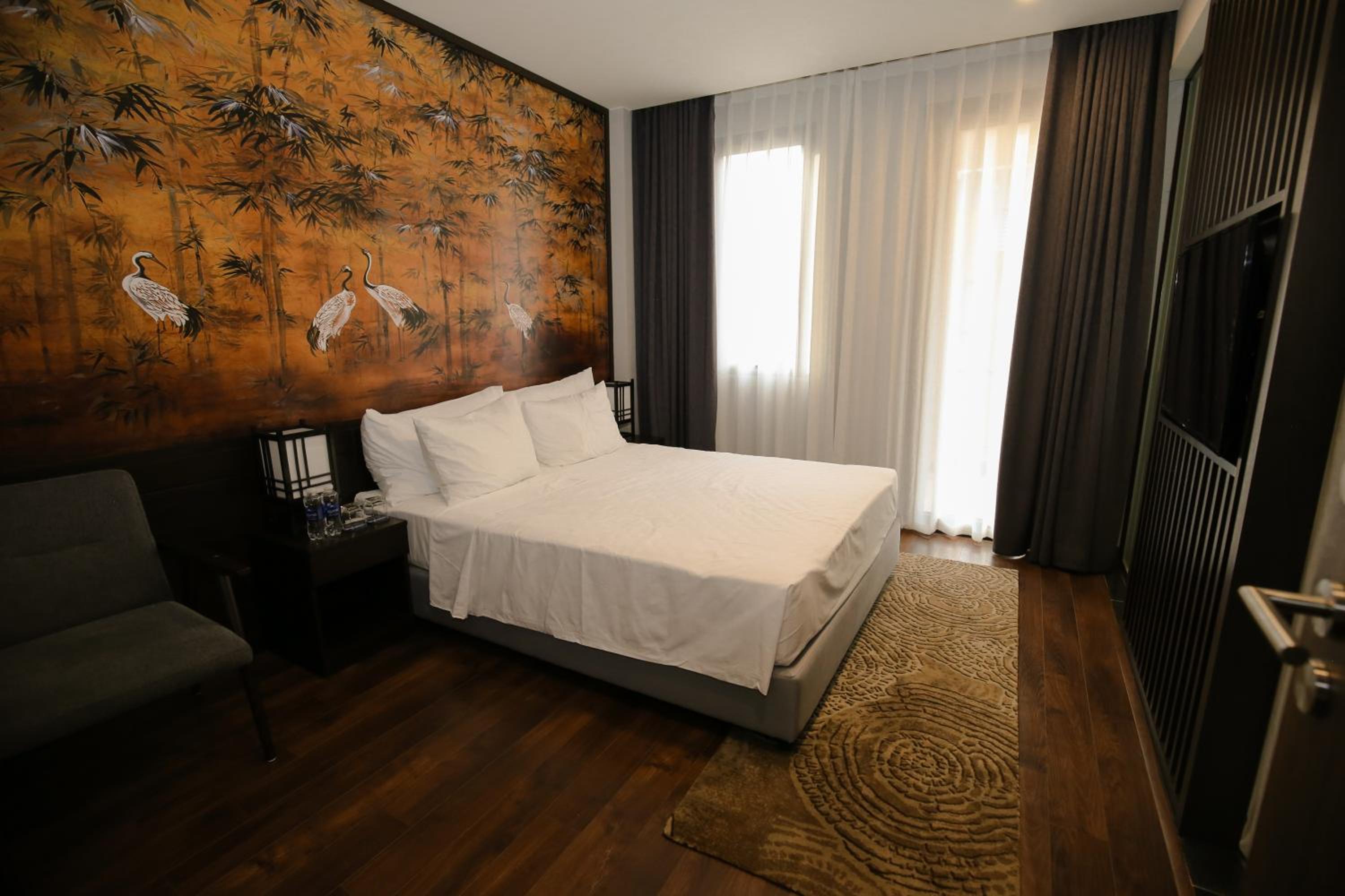 Single Room with Bath photo 3