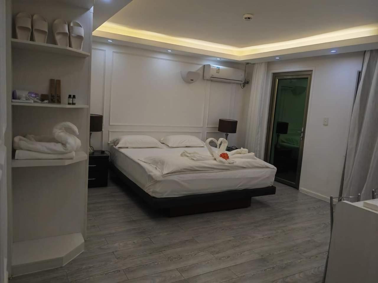 Double Room With Balcony photo 3