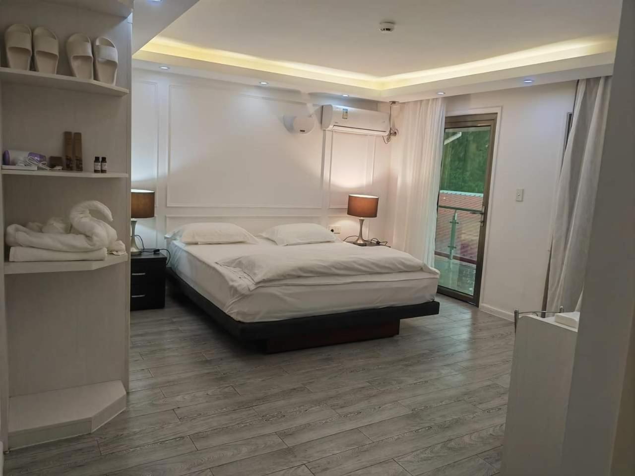 Double Room With Balcony photo 2