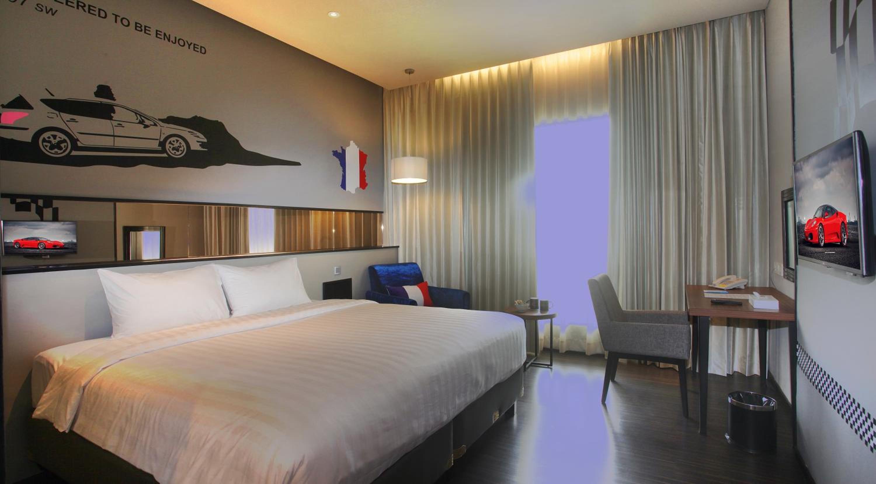 Deluxe Double Room - Photo 1