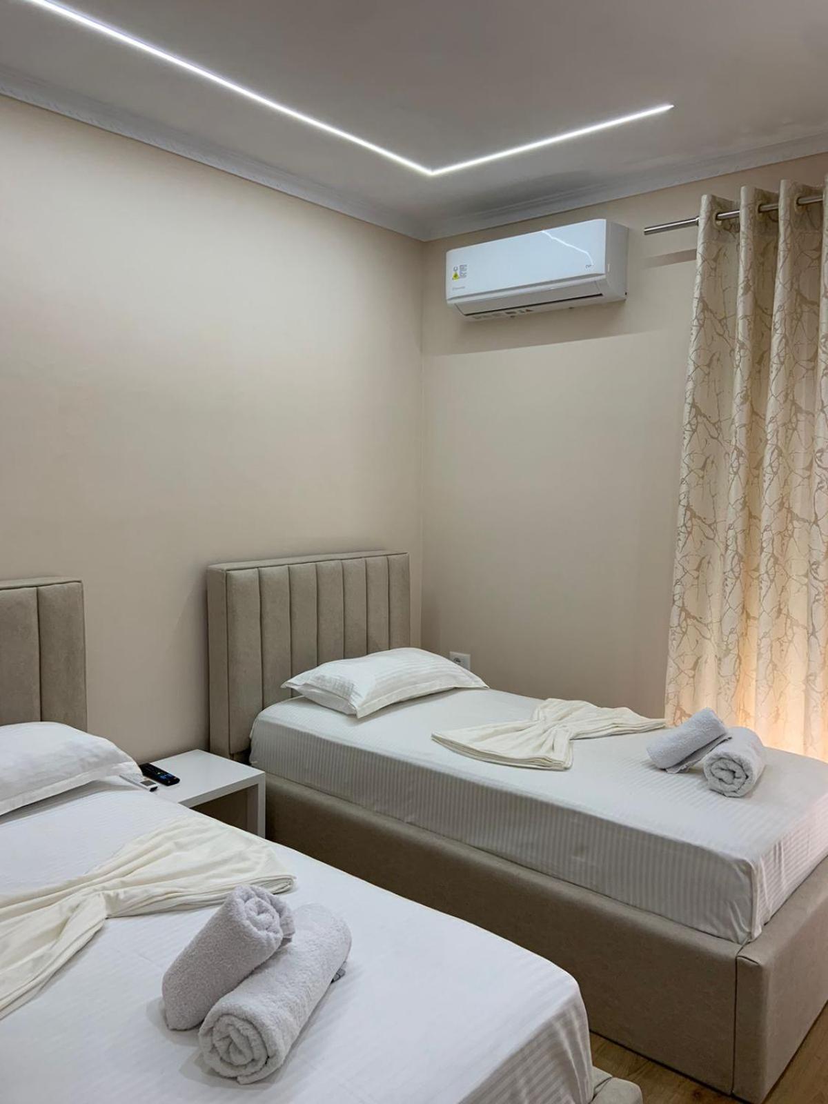 Twin Room with Balcony photo 2