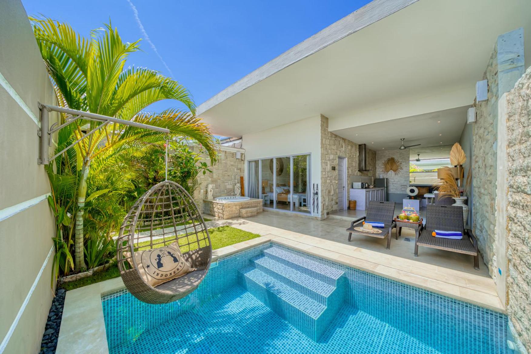 One-Bedroom Villa with Private Pool and Hot tub photo 2