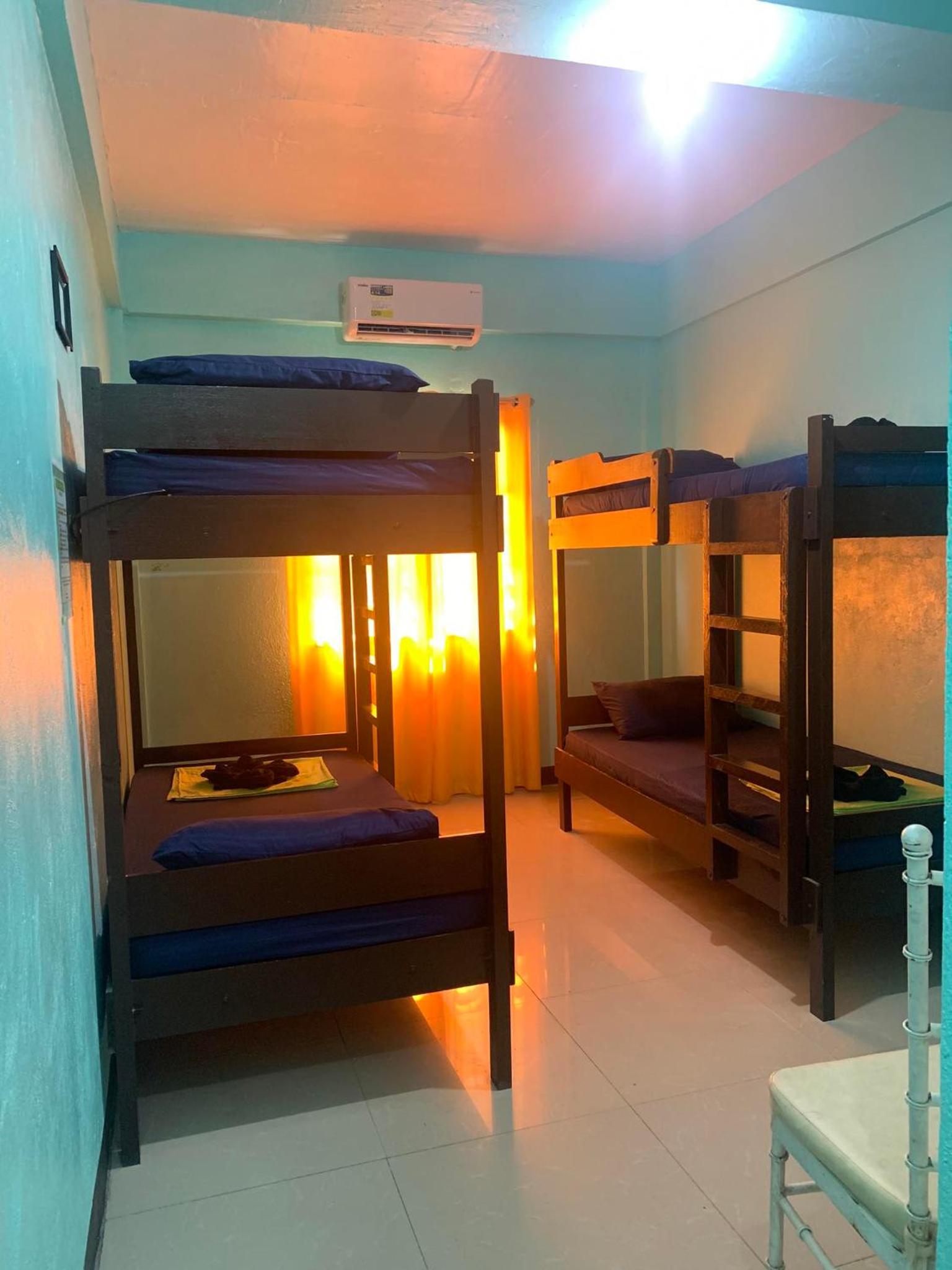 4-Bed Mixed Dormitory Room photo 1