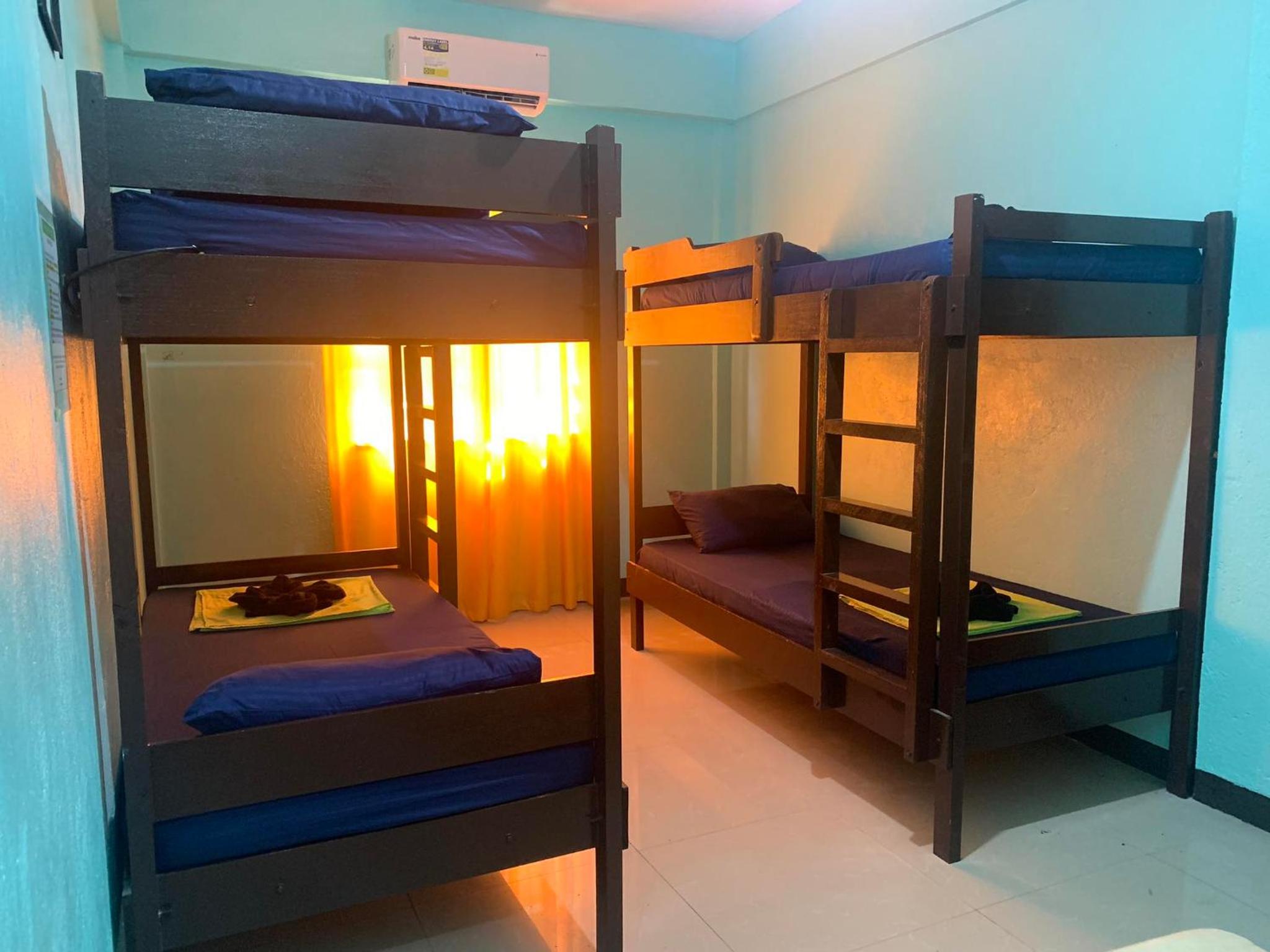 4-Bed Mixed Dormitory Room photo 3