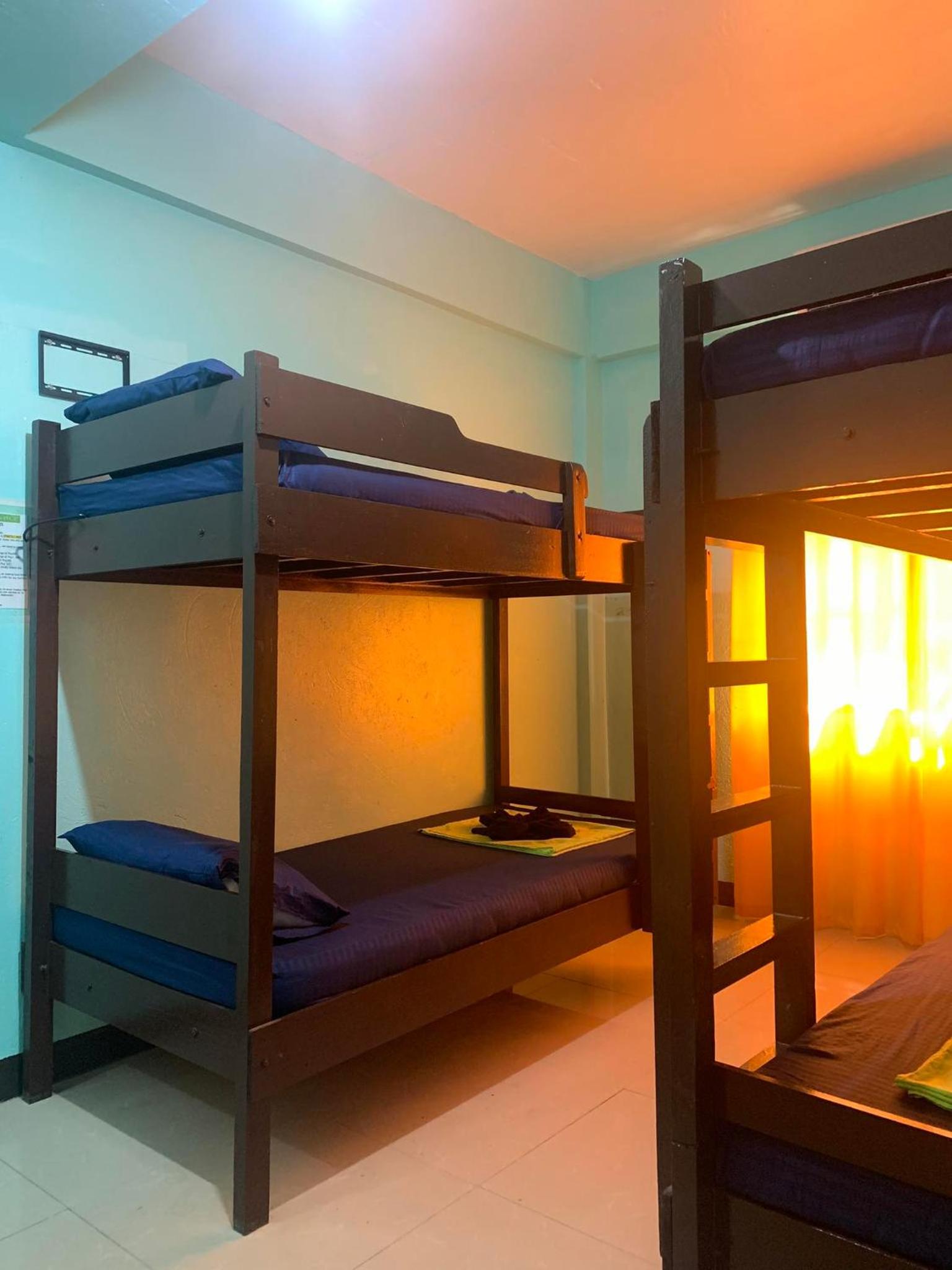 4-Bed Mixed Dormitory Room photo 2