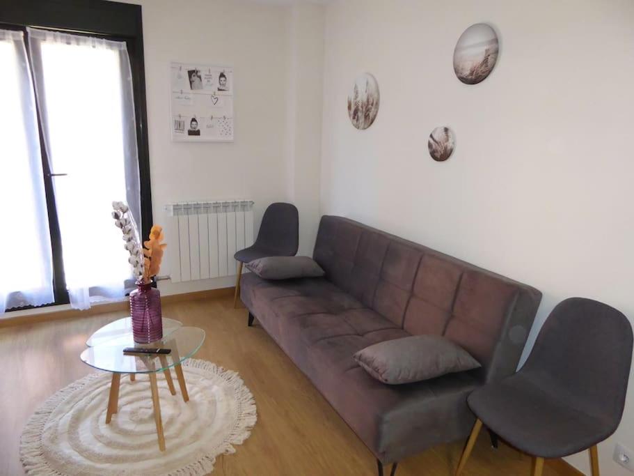 Two-Bedroom Apartment photo 2