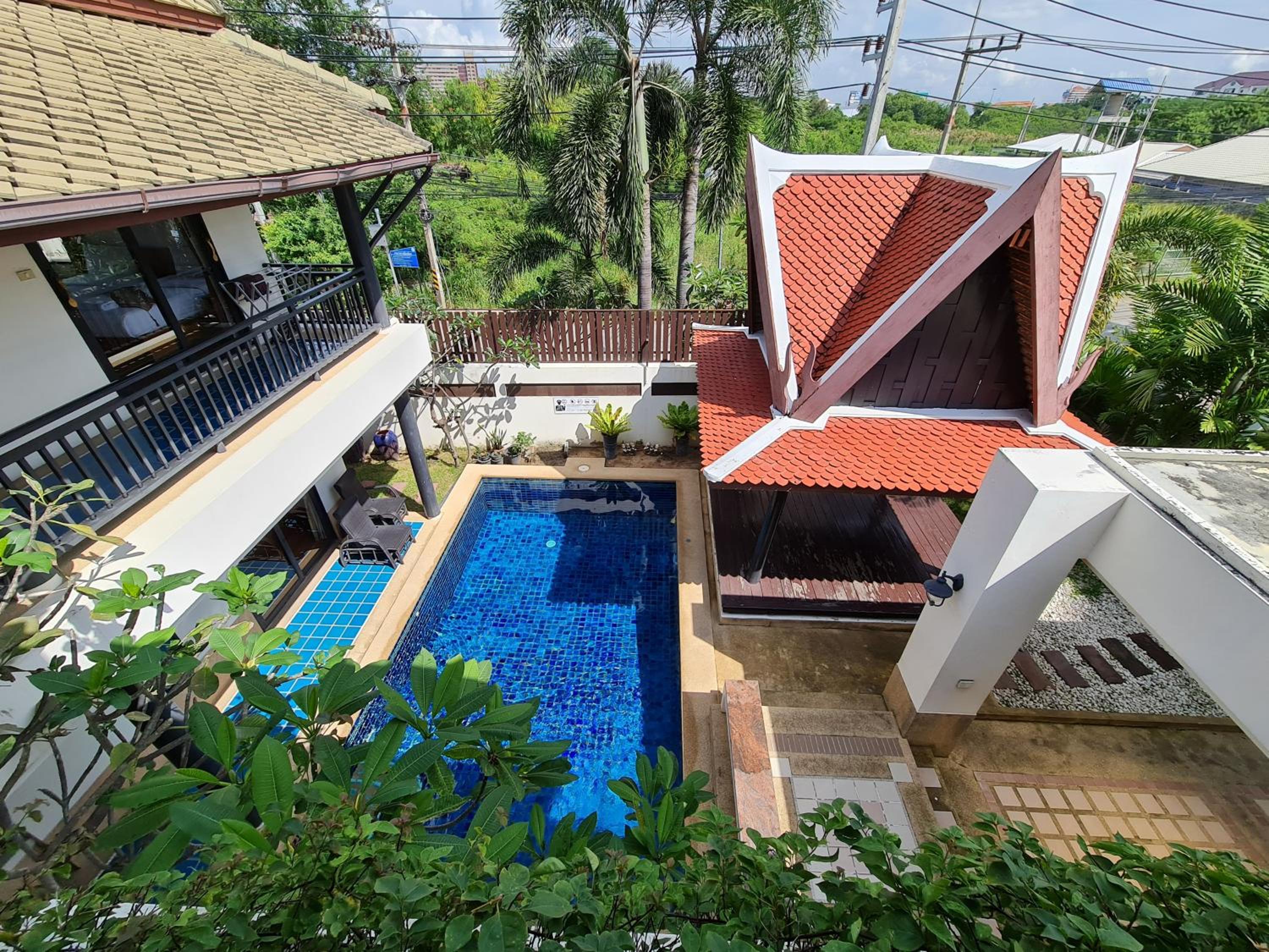 Villa with Private Pool - Photo 23