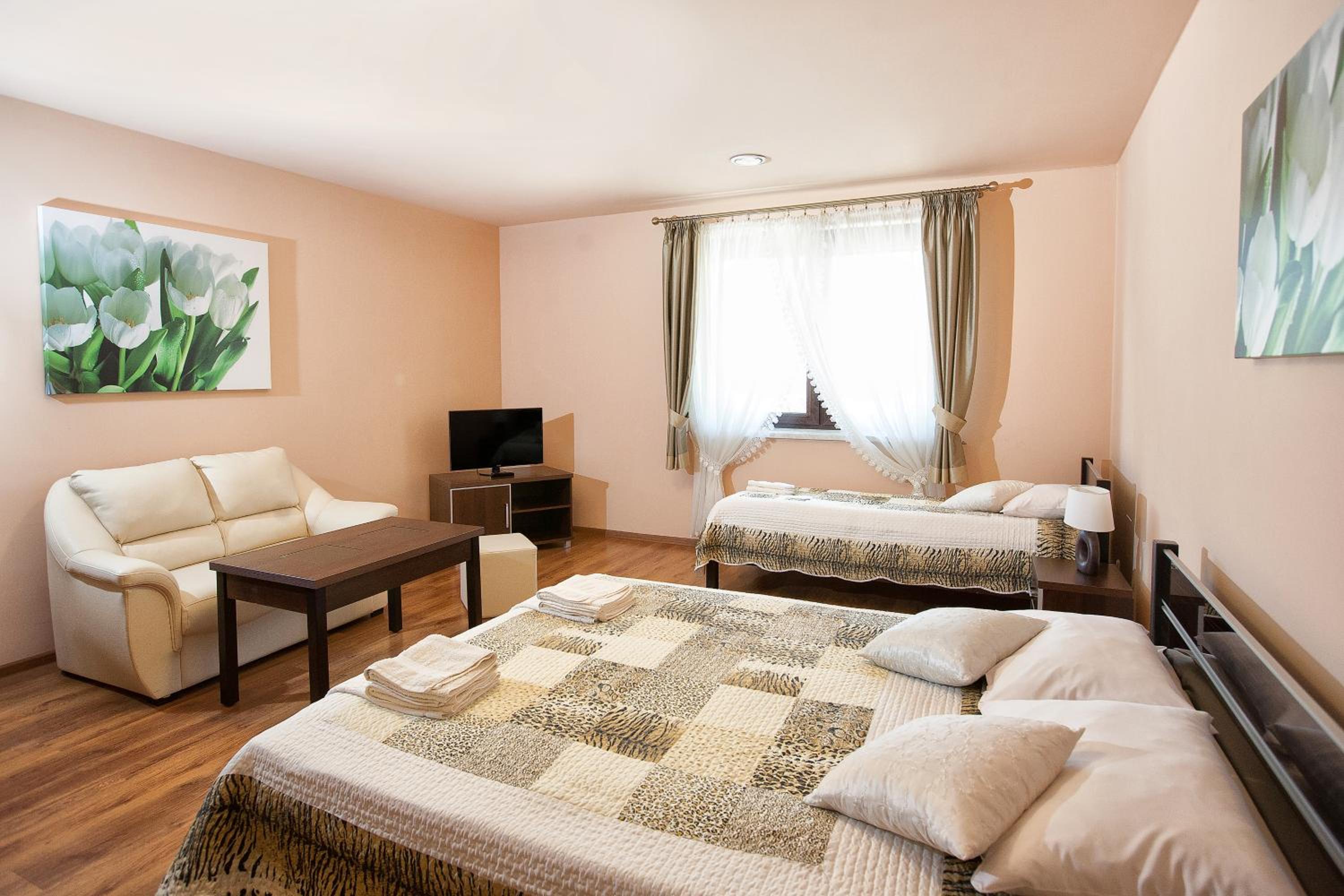 Apartment - Photo 2