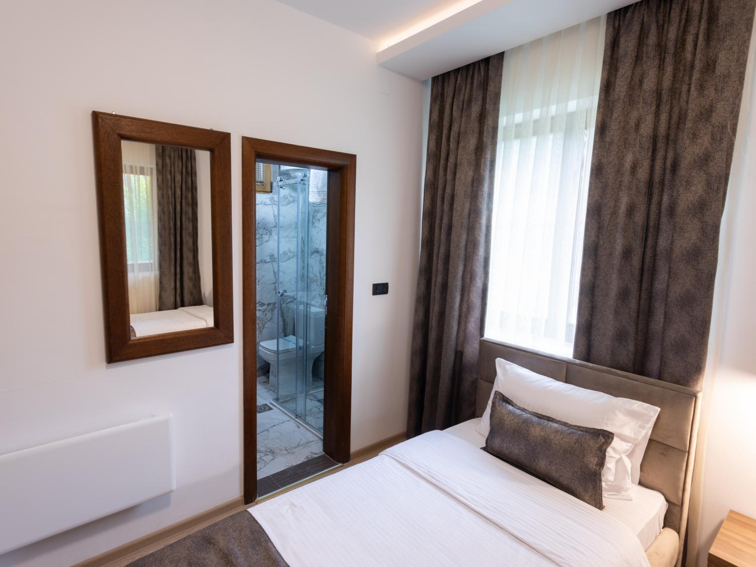 Superior Twin Room photo 2