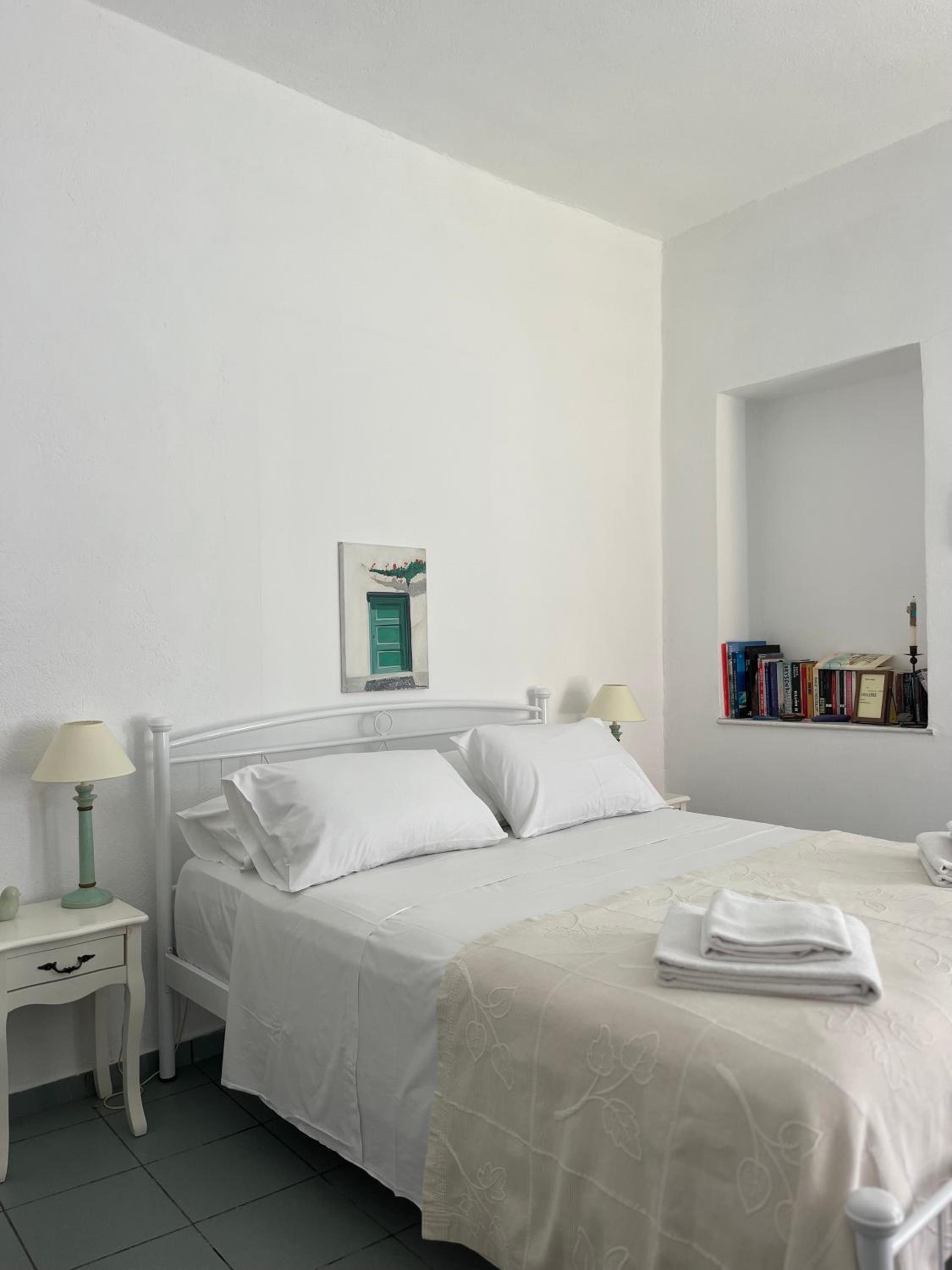 One-Bedroom House - City View
