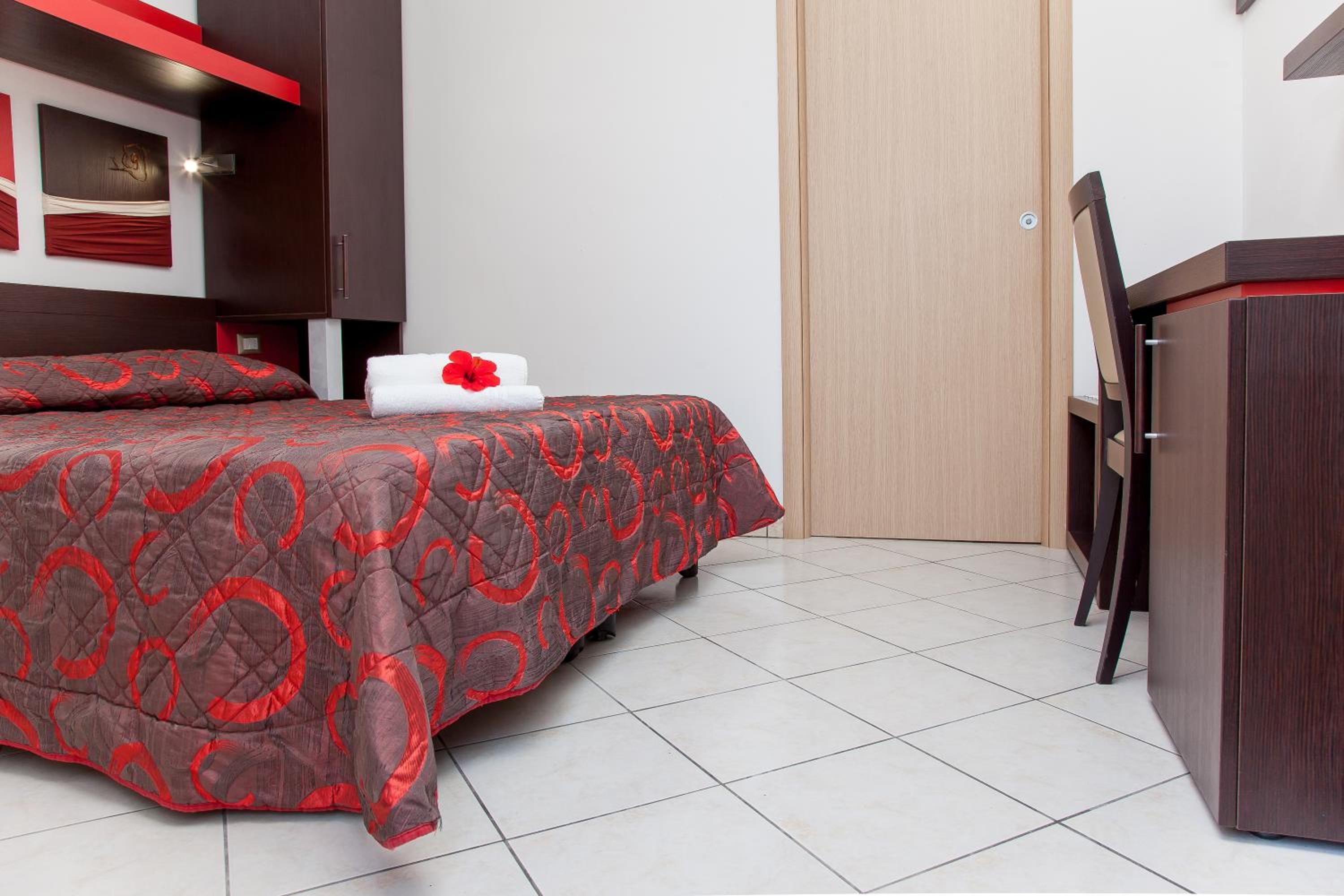 Single Room photo 1