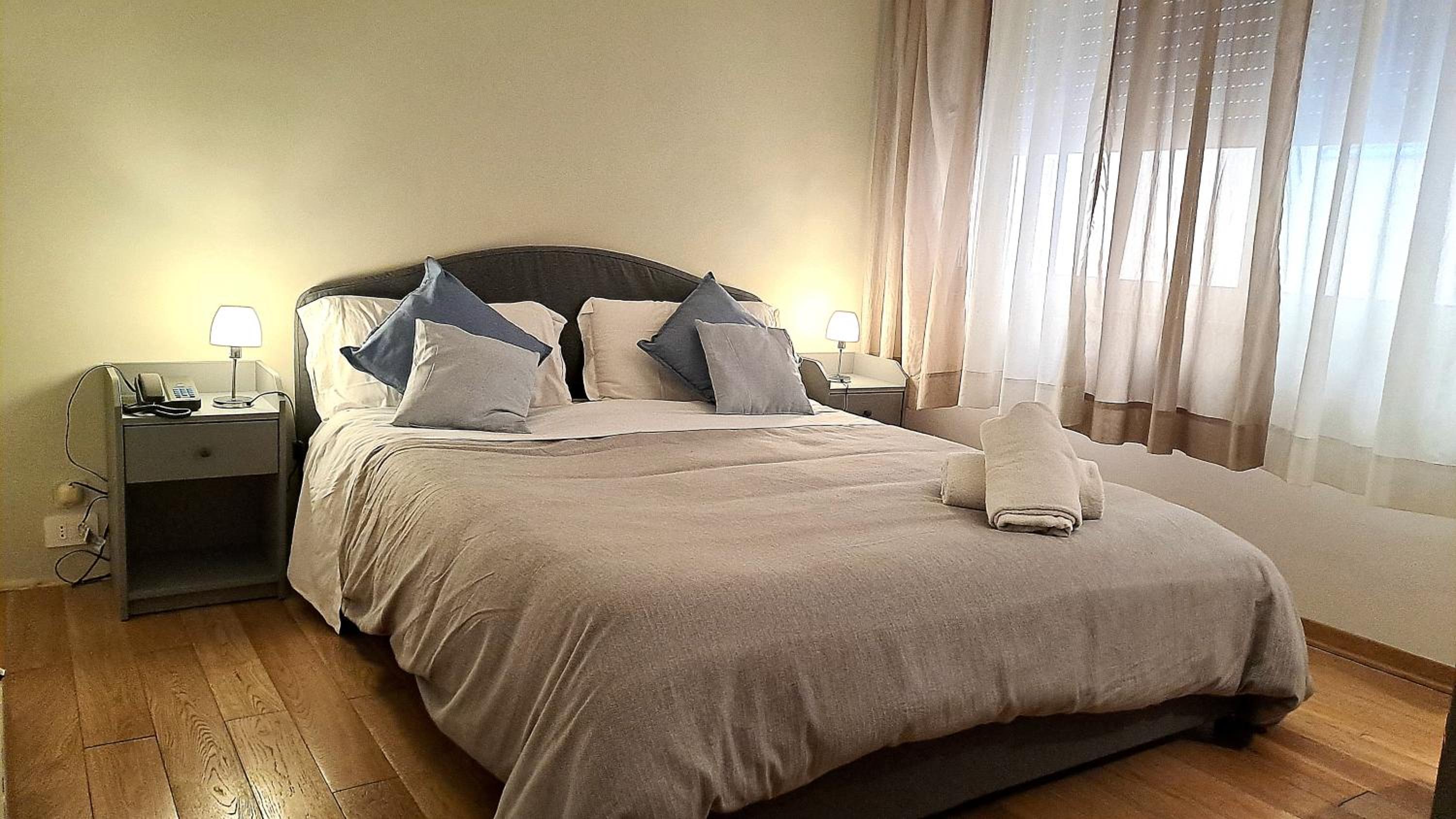 Double or Twin Room - Photo 15