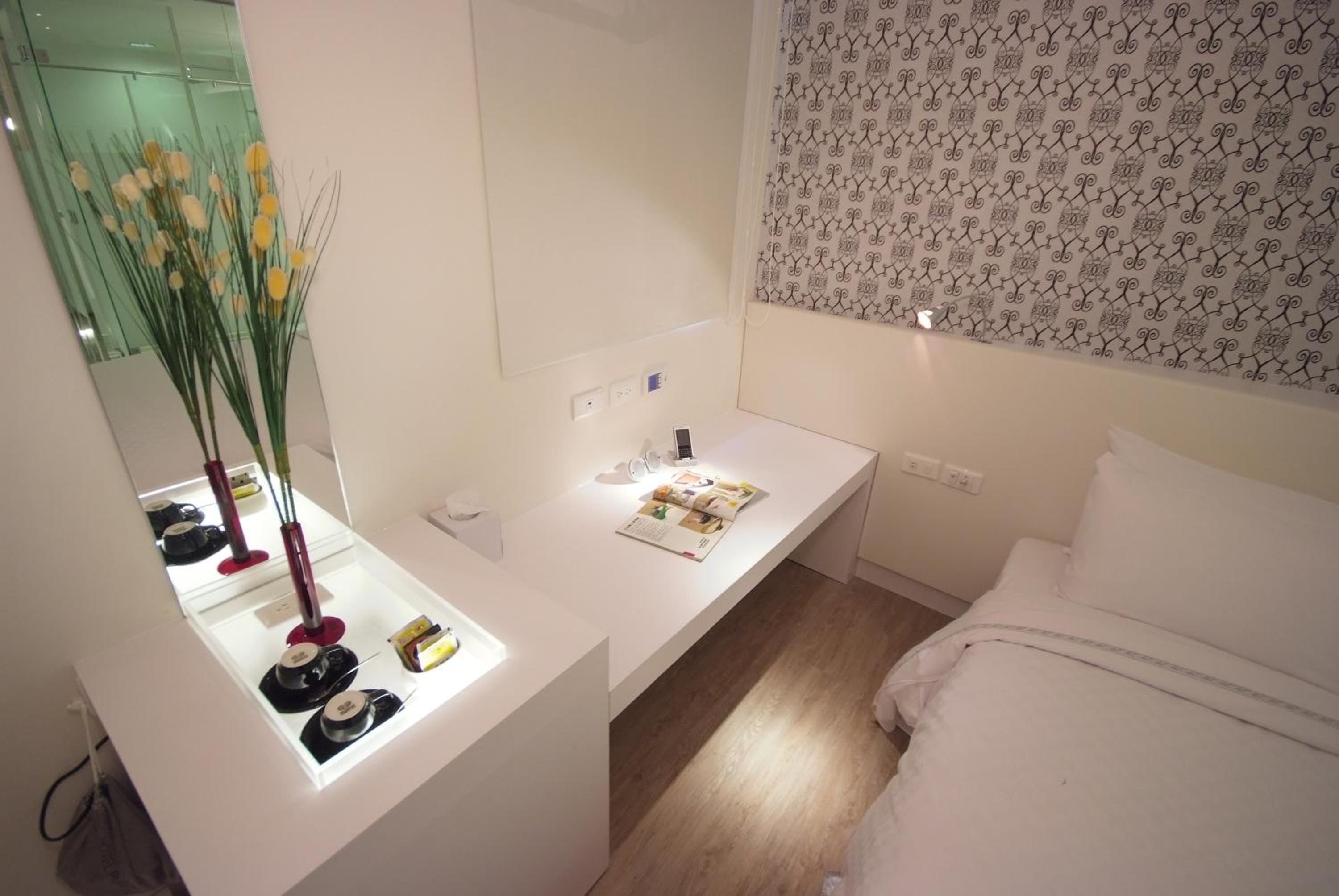 Economy Double Room photo 3