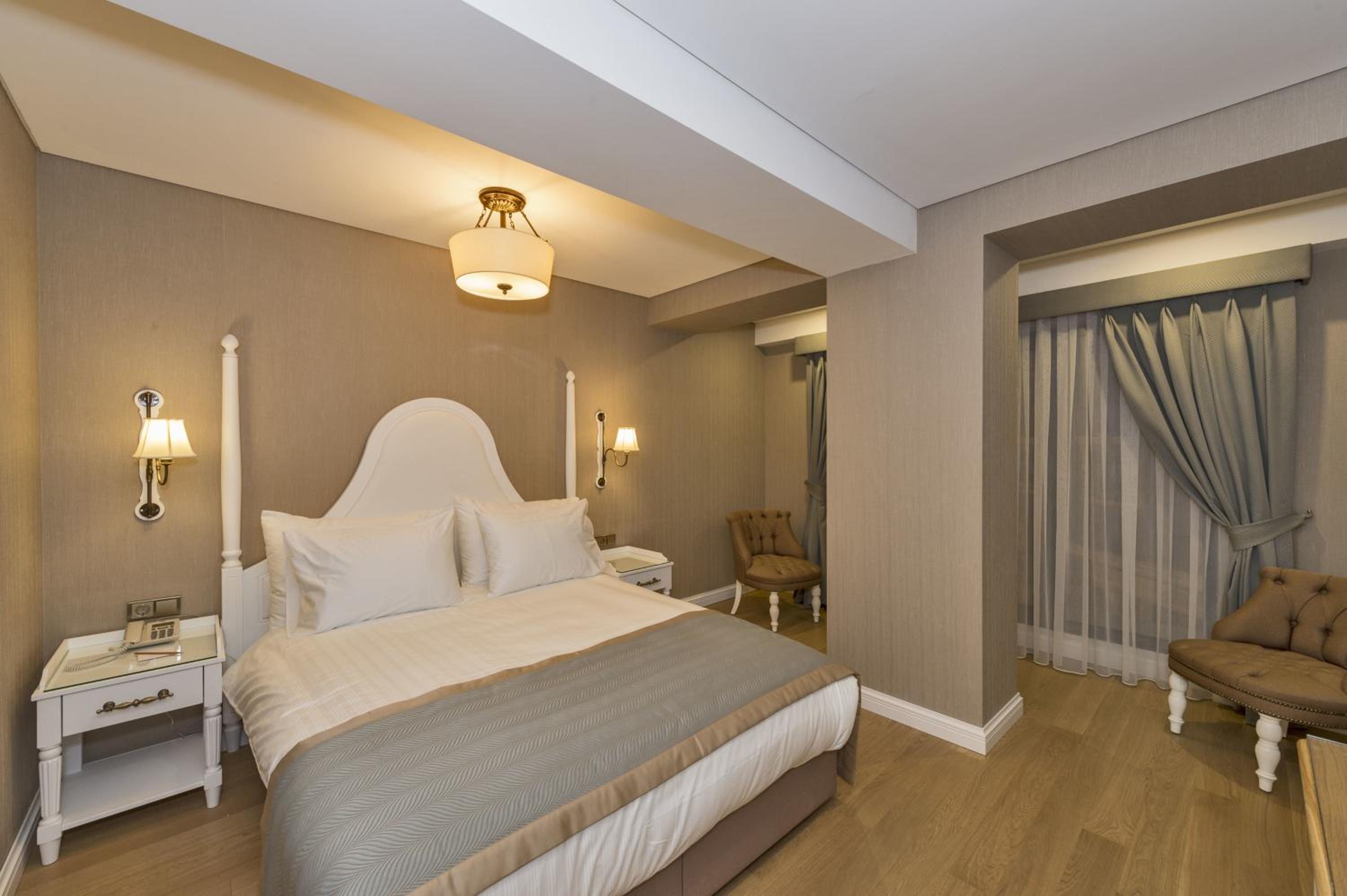 Double Room - Disability Access photo 2