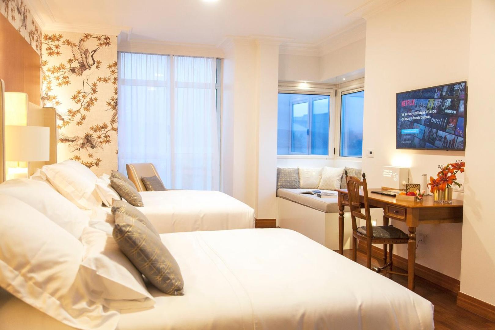Suite Queen con Terraza y Vista al Mar con dos camas