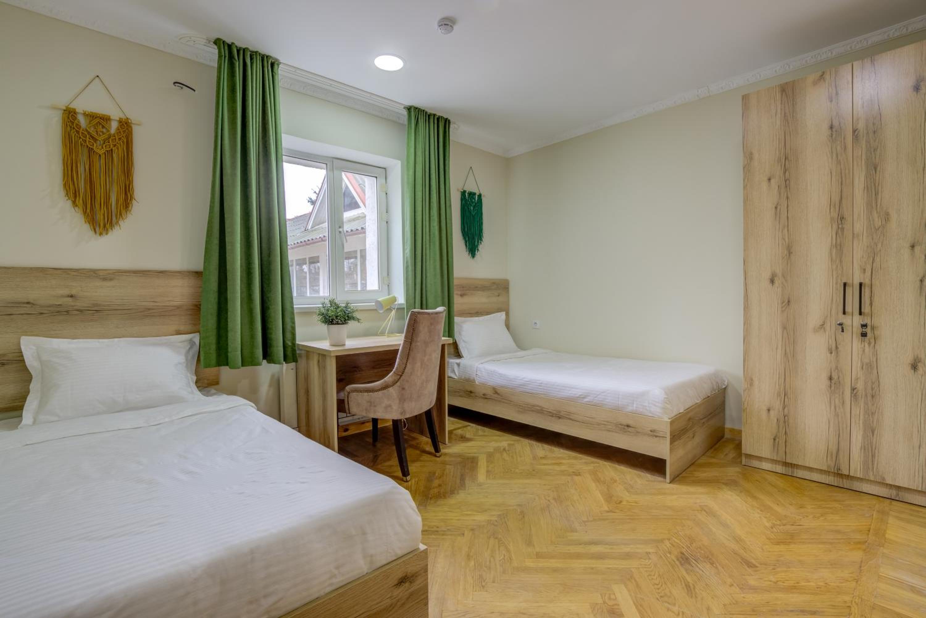 Twin Room With Bathroom photo 3