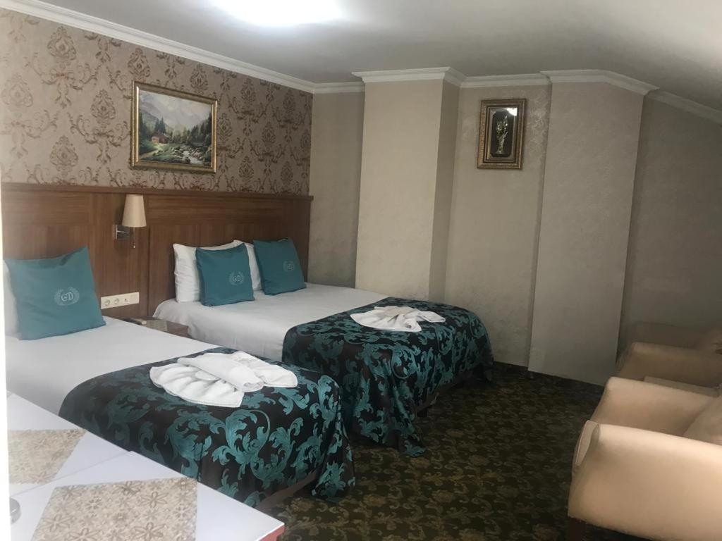 Suite with Balcony photo 2