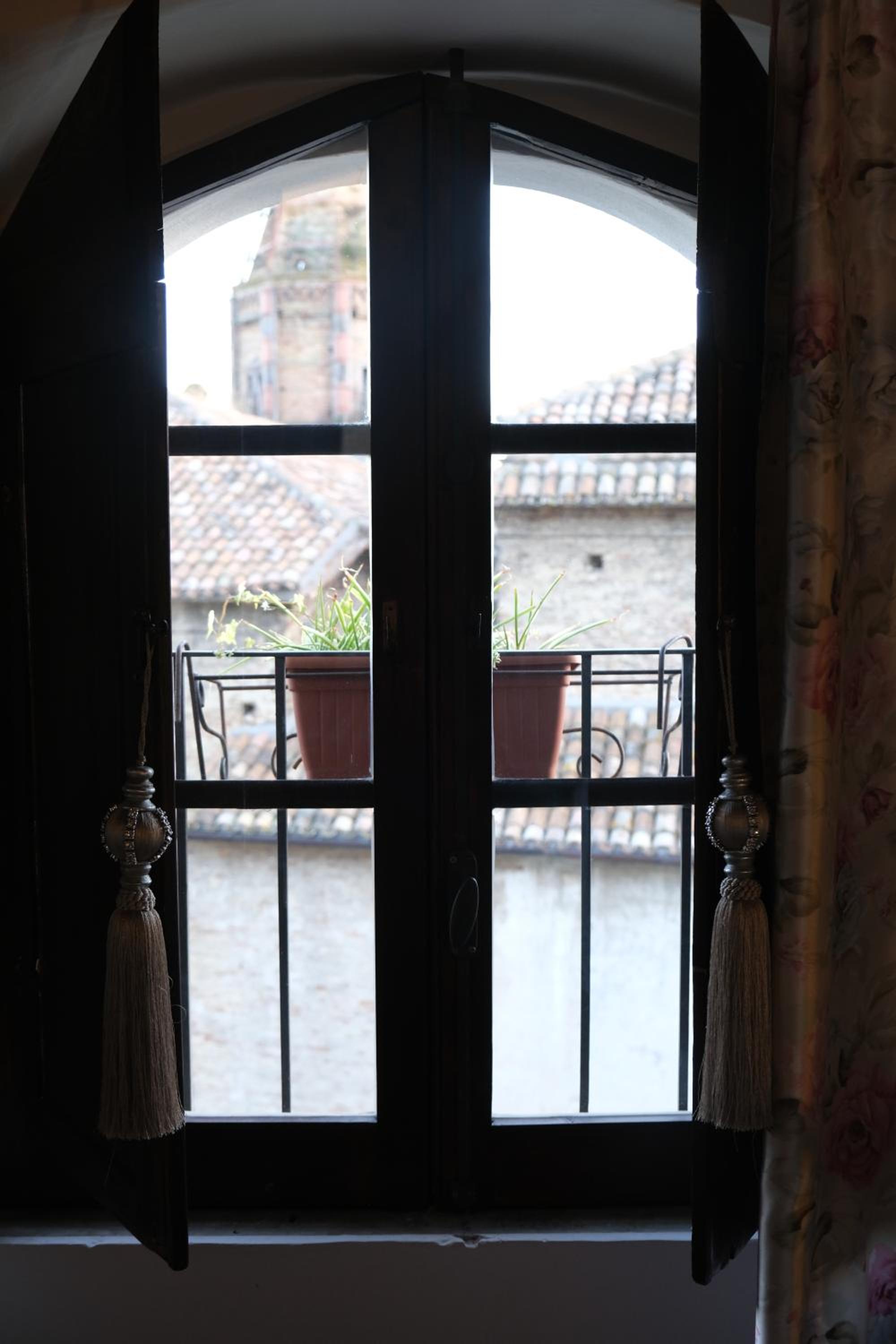 Suite with Terrace - Photo 11