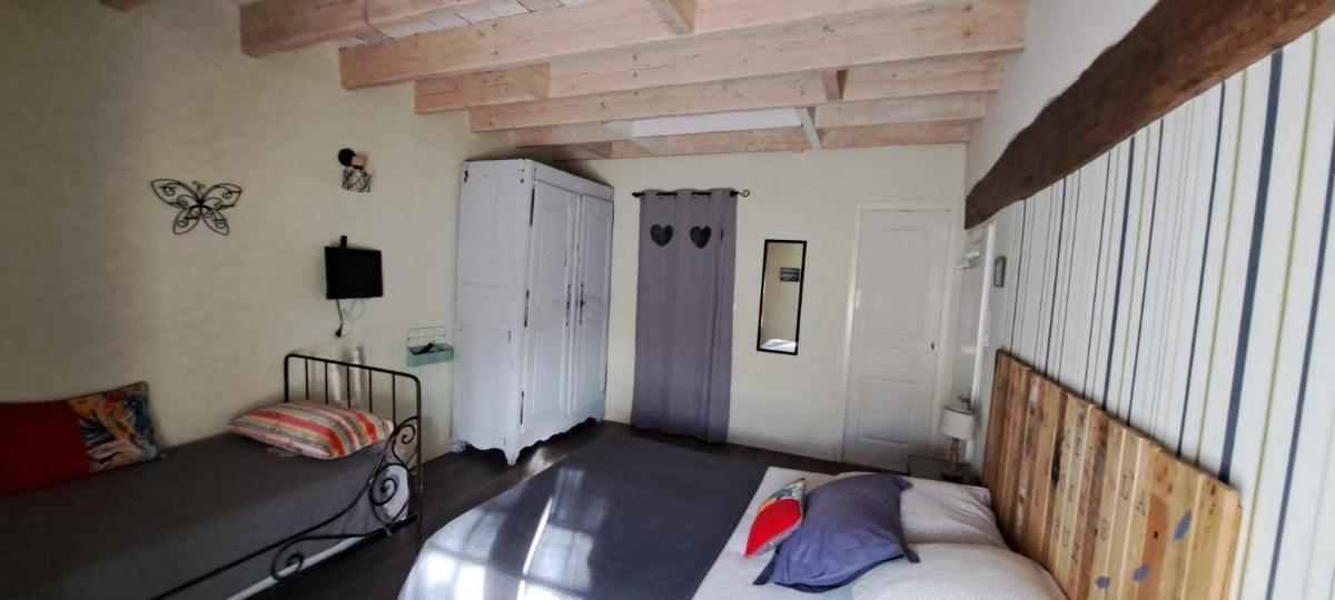 Double Room with Garden View photo 3