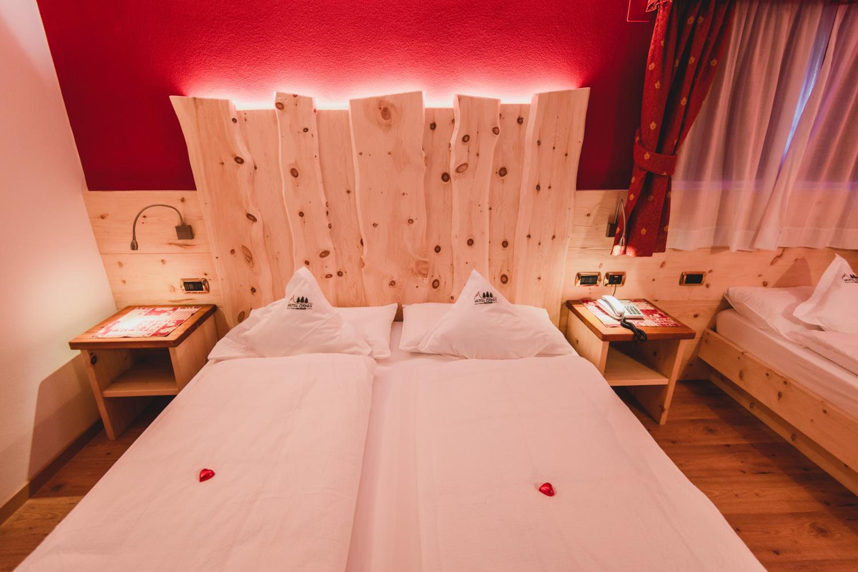 Superior Triple Room photo 2