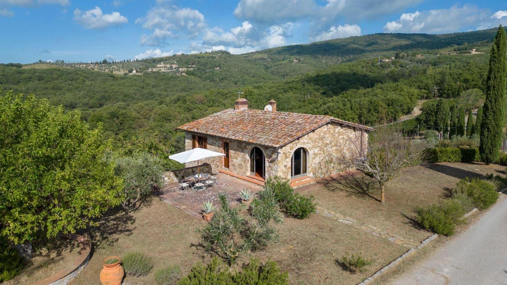 Three-Bedroom Villa photo 2
