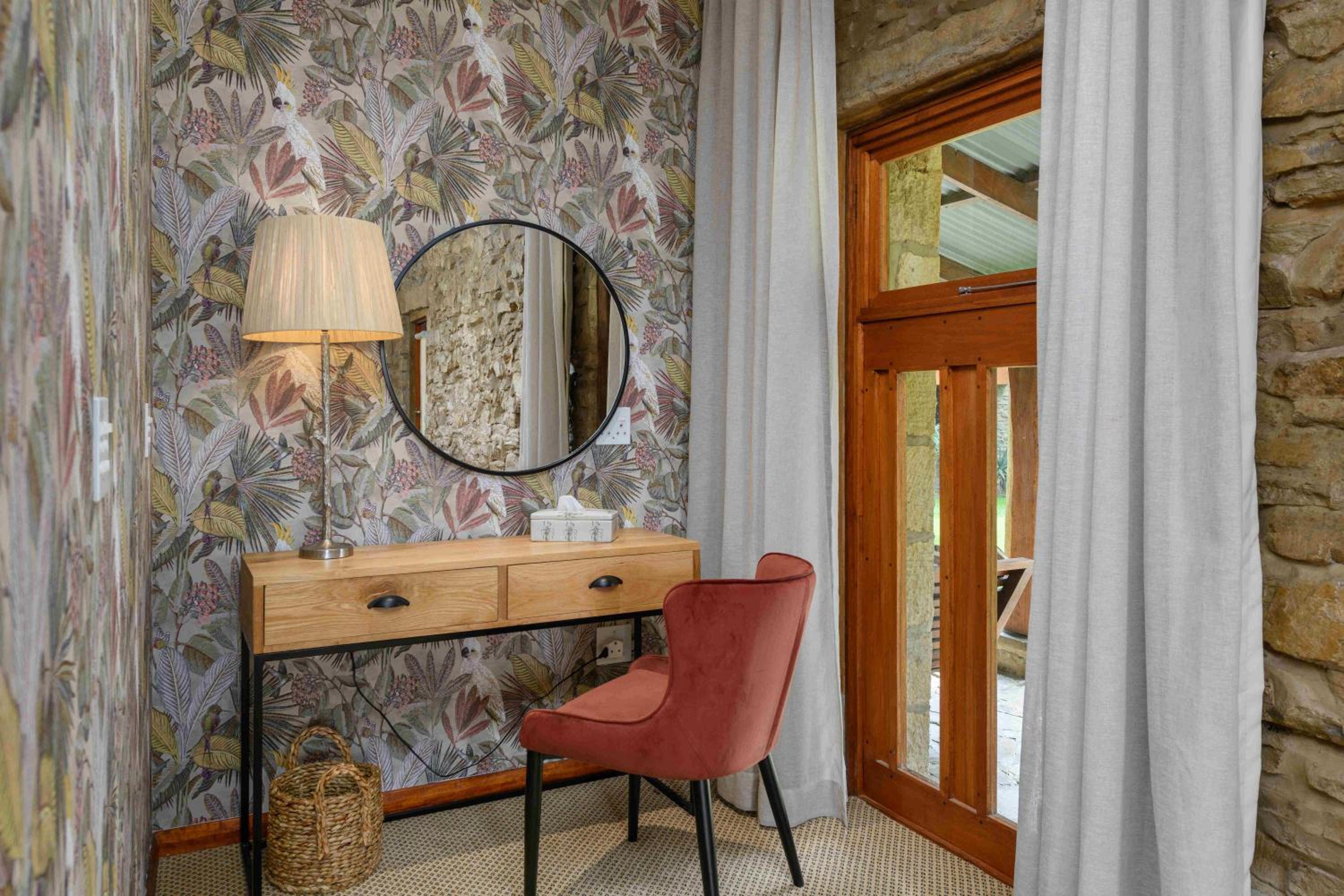 Luxury King Room photo 3