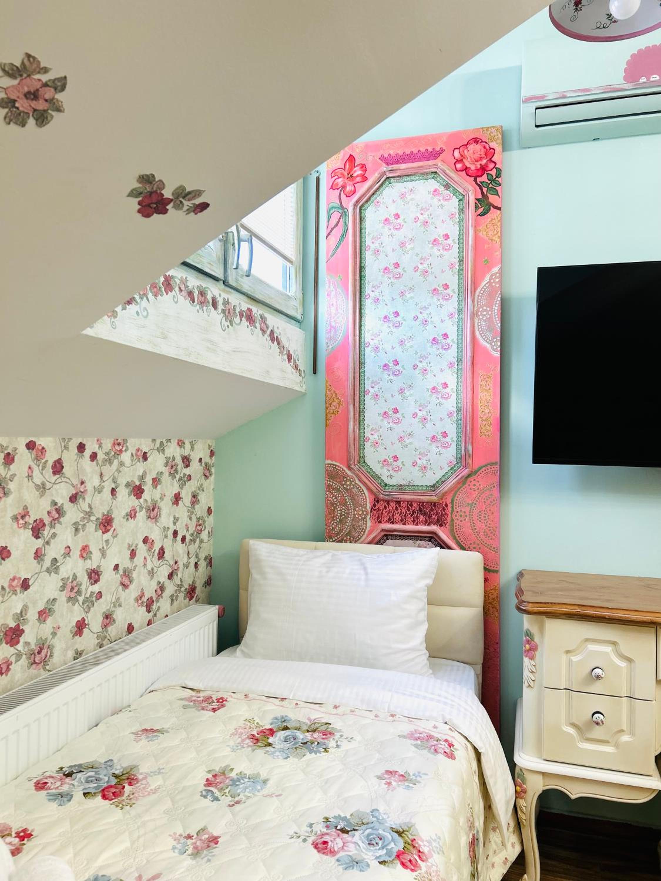 Classic Quadruple Room - Photo 5