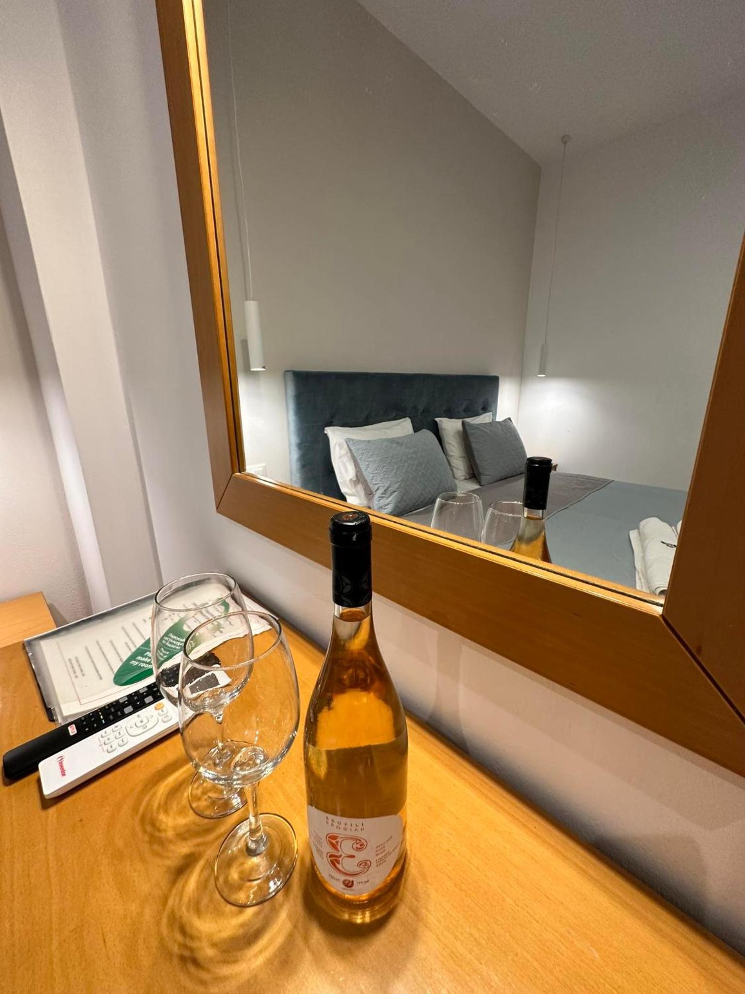 Superior Double Room - Photo 2