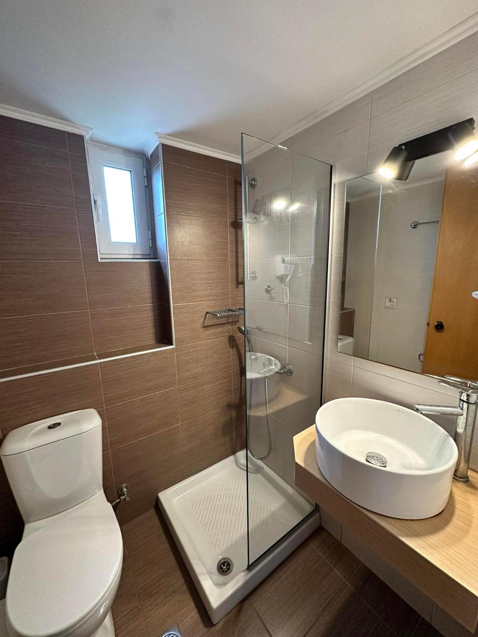 Double/Twin Room - Photo 14